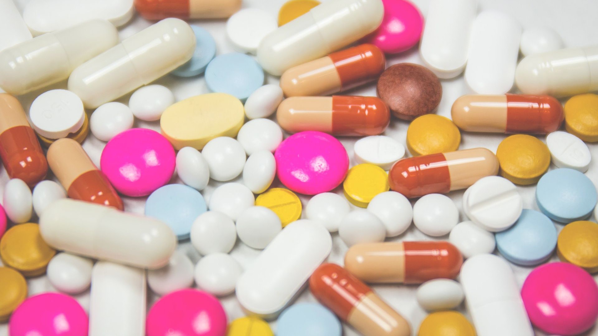 銀髮健康|每日一次的藥該早或晚服用?血壓、哮喘5種藥各有不同 銀髮健康|每日一次的藥該早或晚服用?血壓、哮喘5種藥各有不同