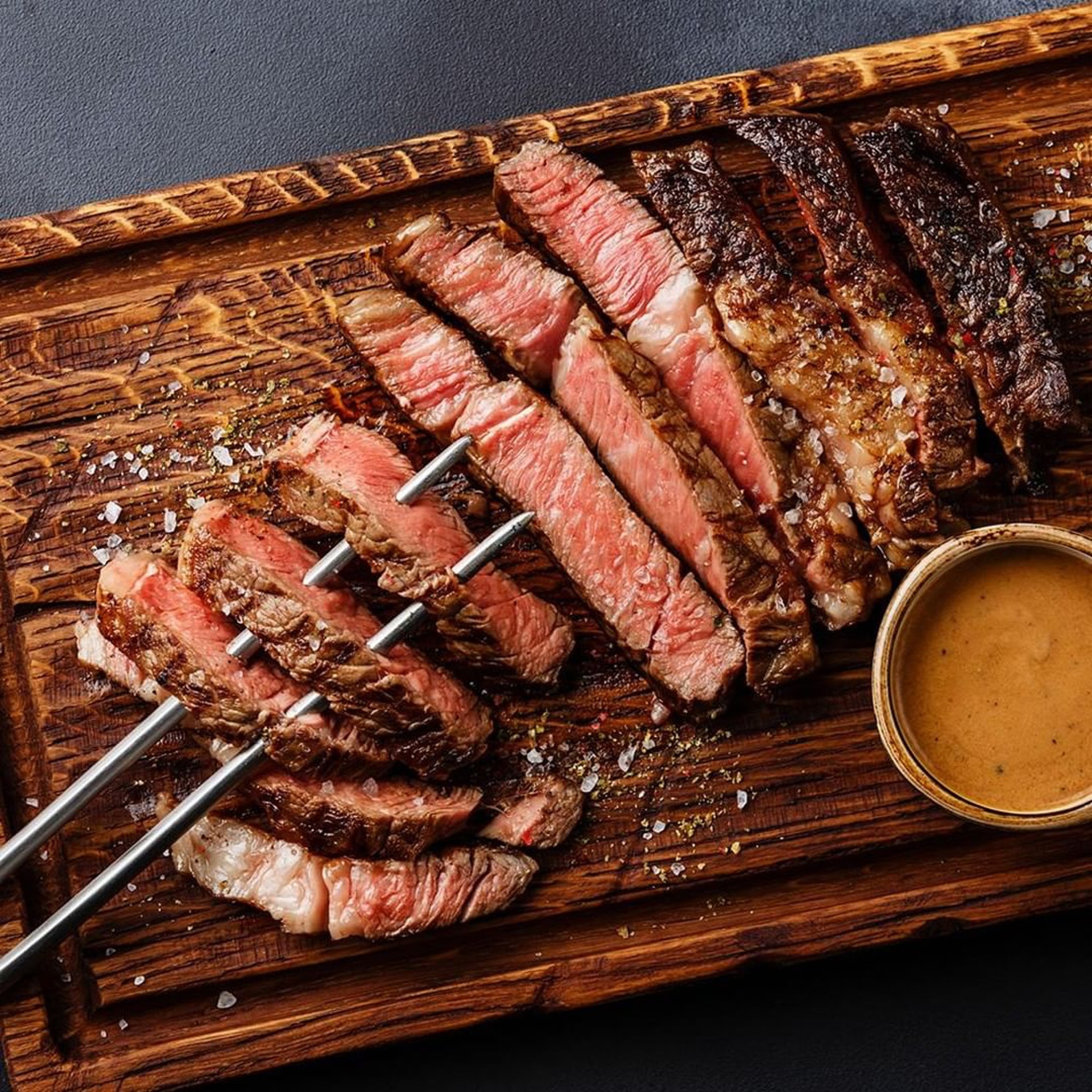 【情人節2022|情人節大餐外賣篇】Steak King推出2人份量情人節套餐,售價HK$2,100。(steakkingmarket@Instagram) 【情人節2022|情人節大餐外賣篇】Steak King推出2人份量情人節套餐,售價HK$2,100。(steakkingmarket@Instagram)