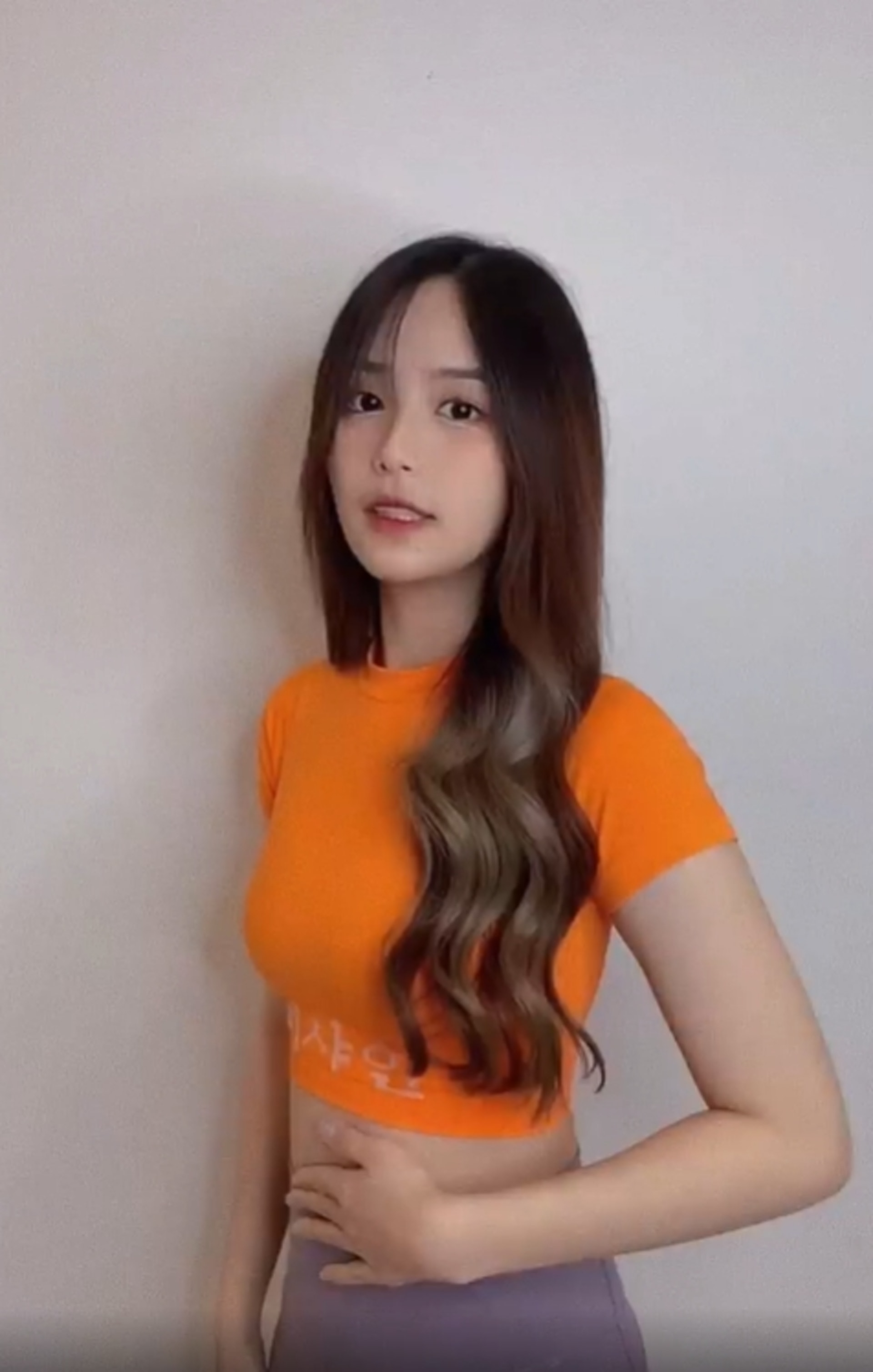 來自馬來西亞的Jing En外型甜美,去年一度因19歲未婚懷孕引起話題。(IG@jingen110) 來自馬來西亞的Jing En外型甜美,去年一度因19歲未婚懷孕引起話題。(IG@jingen110)