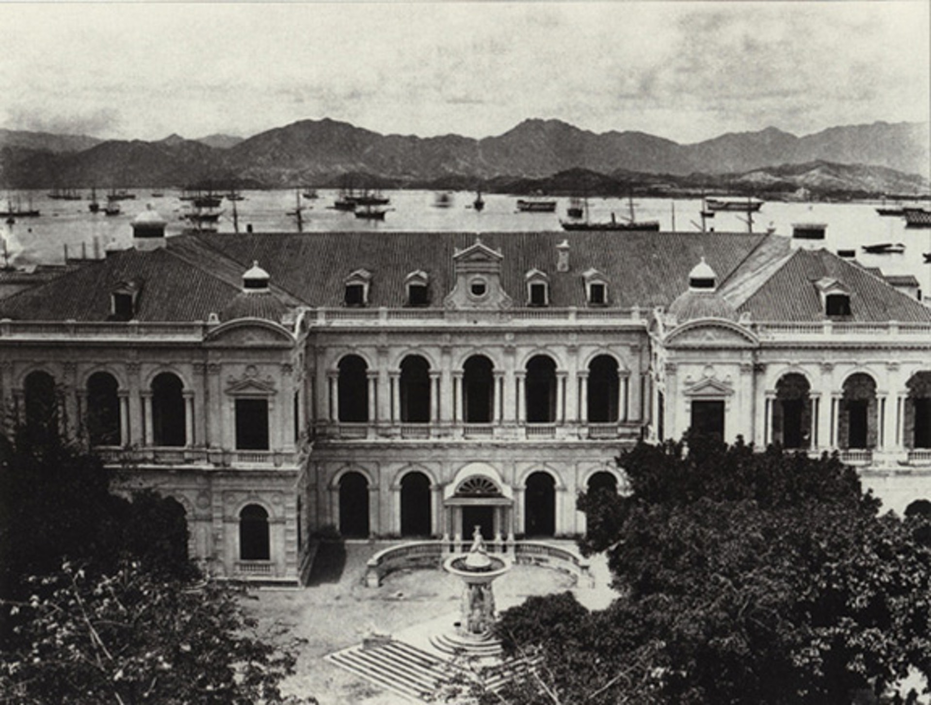 舊香港大會堂始建於1866年。(Public Domain) 舊香港大會堂始建於1866年。(Public Domain)