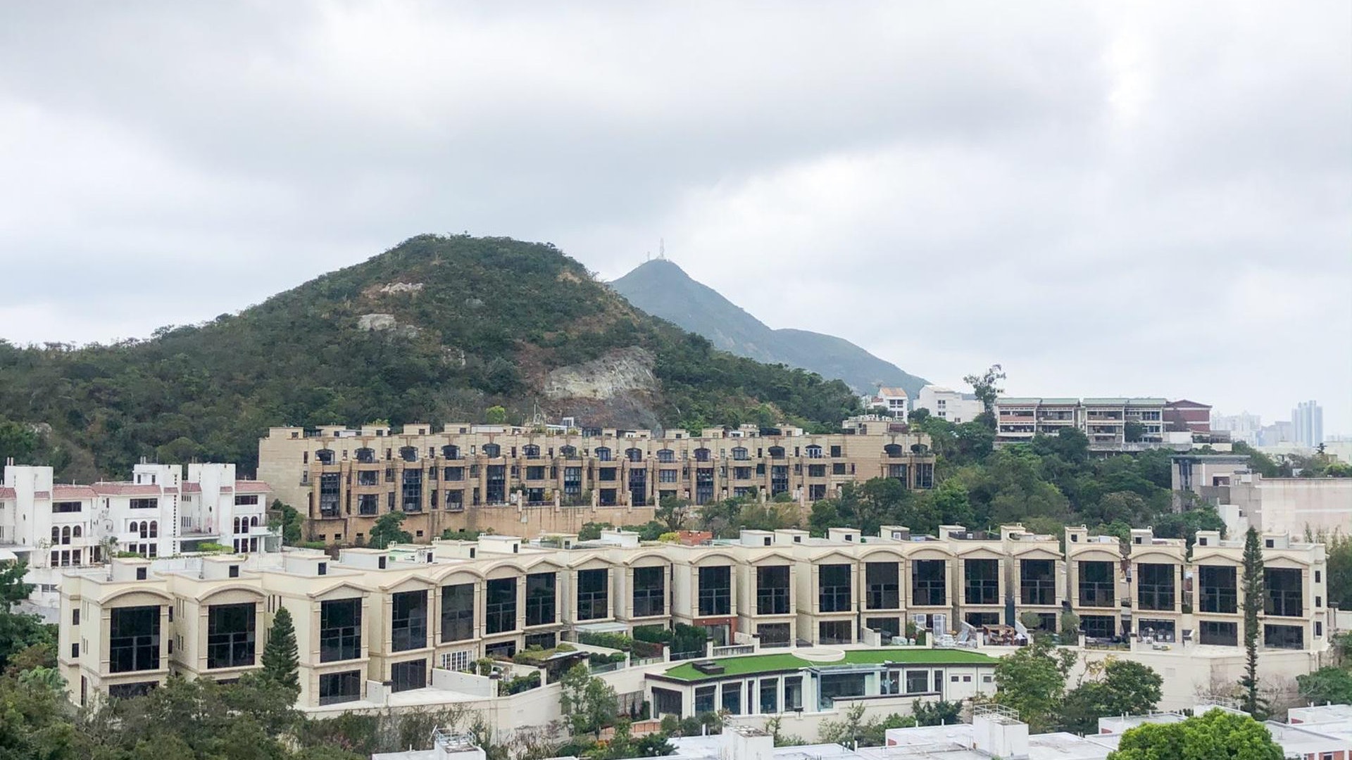 爪哇兩年斥逾20億購豪宅地 去年率先調高壽臣山洋房指引價 爪哇兩年斥逾20億購豪宅地 去年率先調高壽臣山洋房指引價