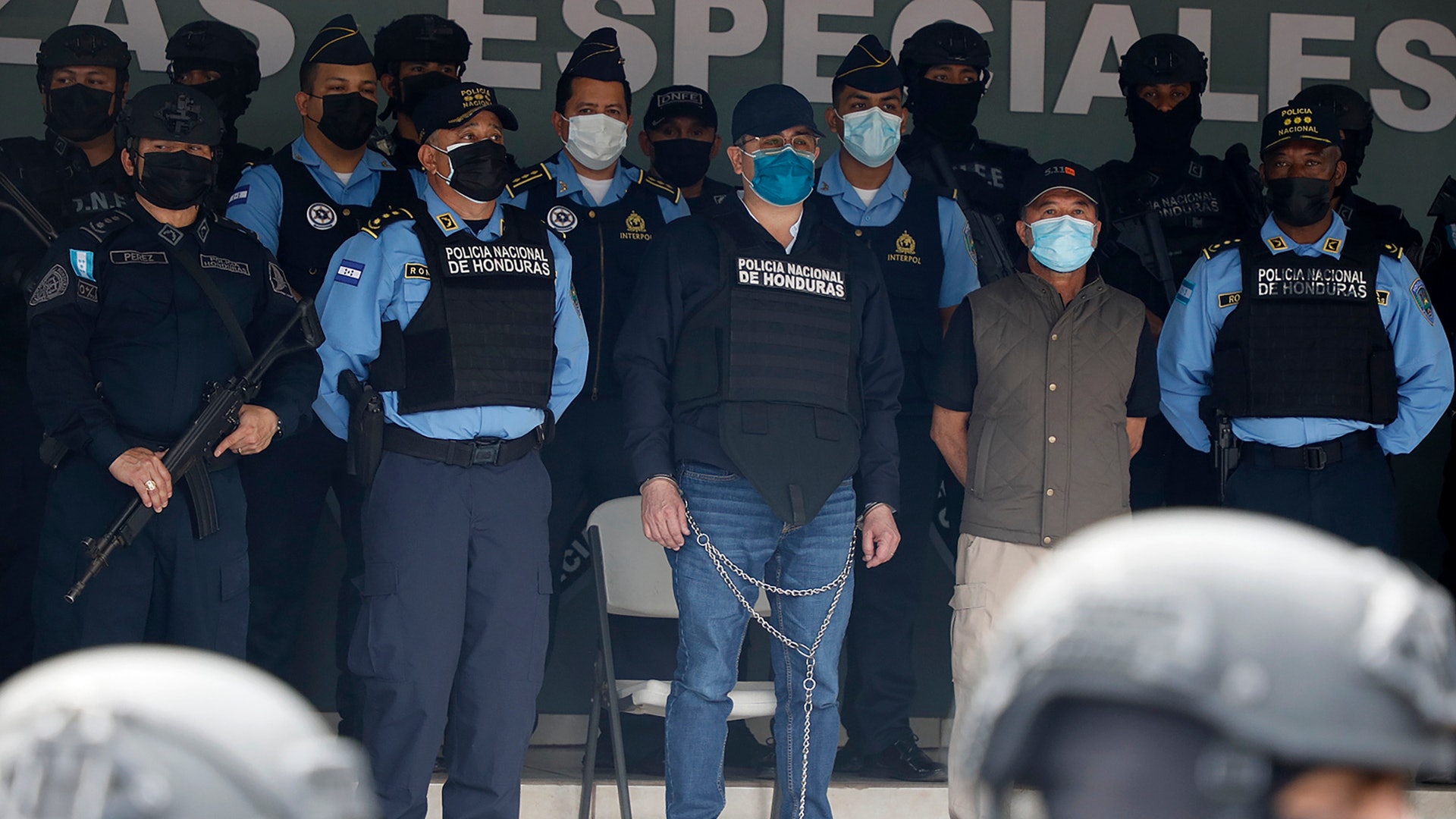 前總統或因販毒引渡到美國 洪都拉斯左翼上台竟然親美? 前總統或因販毒引渡到美國 洪都拉斯左翼上台竟然親美?