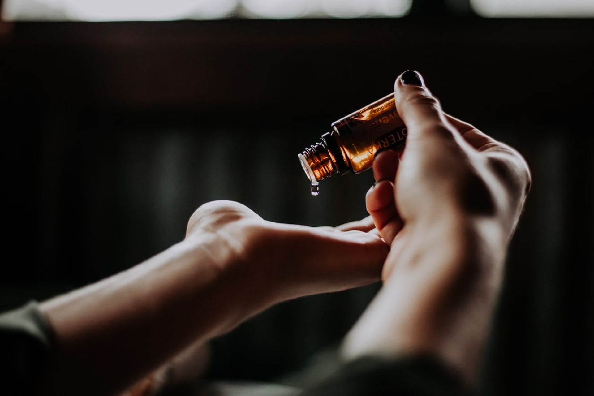 【薰衣草/護膚品2022】薰衣草在芳和療法中,經常用作舒緩壓力與疲勞。(Unsplash@Christin Hume) 【薰衣草/護膚品2022】薰衣草在芳和療法中,經常用作舒緩壓力與疲勞。(Unsplash@Christin Hume)