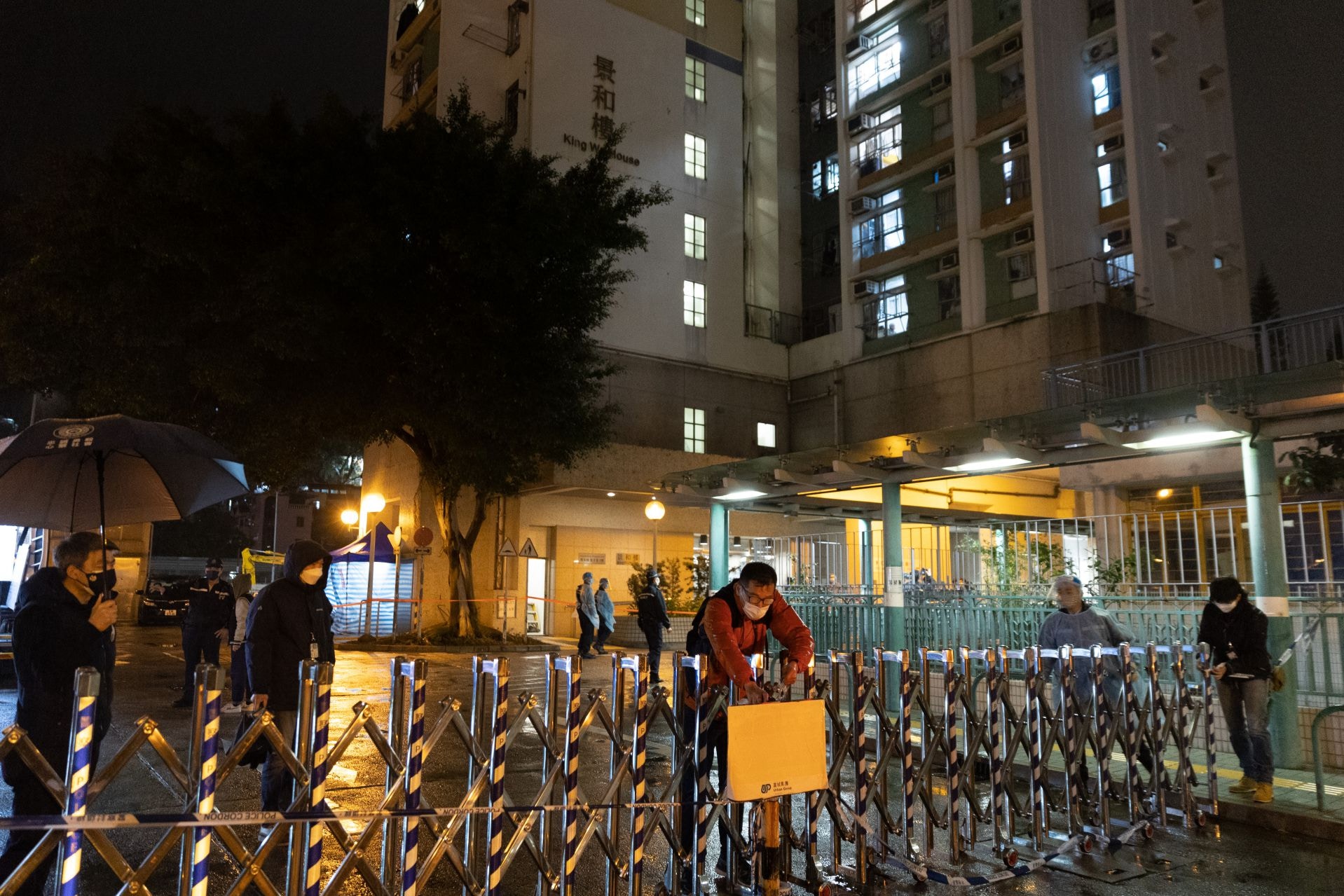 封區｜博康邨博達樓、禾輋邨景和樓強檢　石硤尾邨21座延封一日