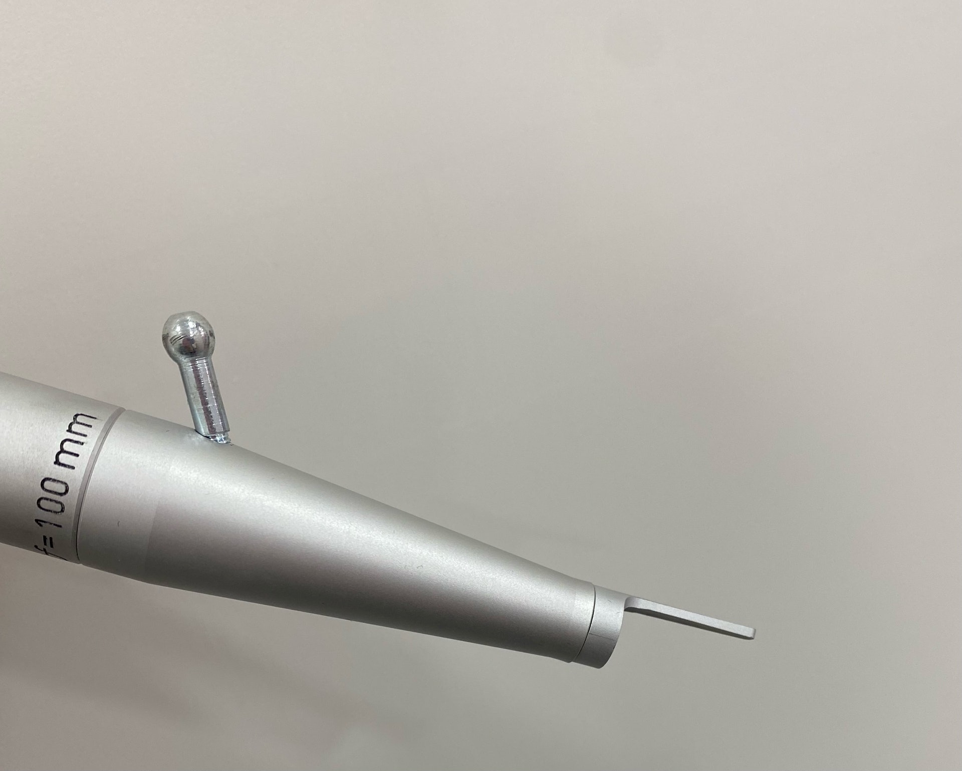 Blisses 提供脫疣療程,採用屬醫療級別的二氧化碳激光(CO2 Laser),除了可移除疣之外,同時可處理癦、油脂粒、肉粒等問題。(圖片:Blisses Medical Clinic) Blisses 提供脫疣療程,採用屬醫療級別的二氧化碳激光(CO2 Laser),除了可移除疣之外,同時可處理癦、油脂粒、肉粒等問題。(圖片:Blisses Medical Clinic)