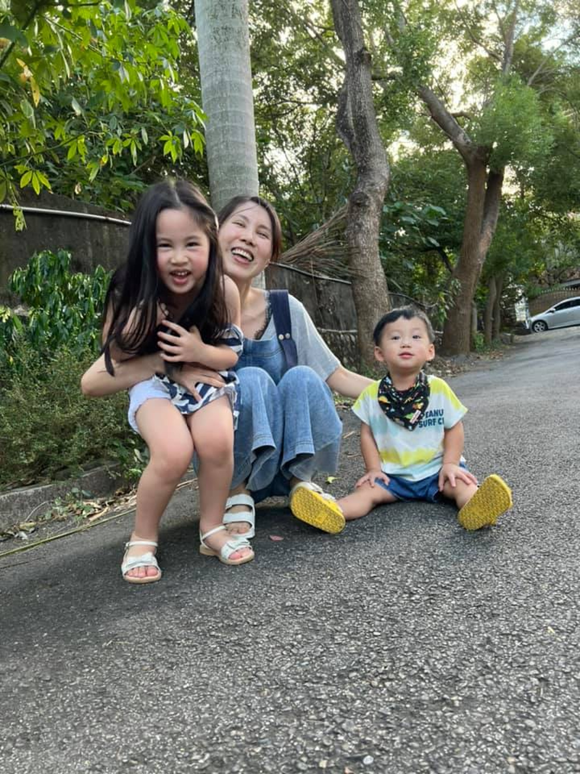 余苑綺的溫馨親子照(FB@余苑綺) 余苑綺的溫馨親子照(FB@余苑綺)