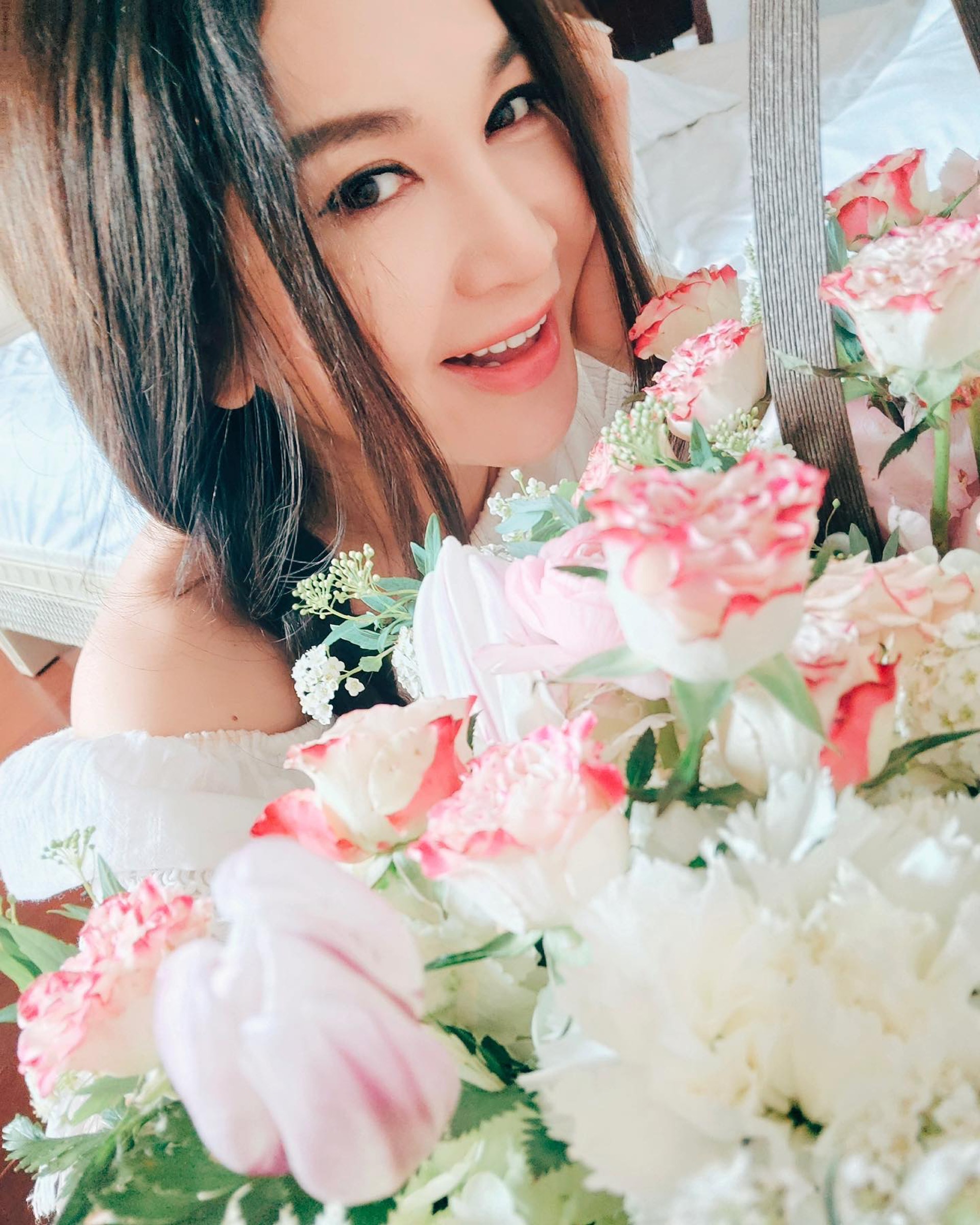 現年55歲的溫碧霞(Irene)一向駐顏有術。(IG/ @irenewan730) 現年55歲的溫碧霞(Irene)一向駐顏有術。(IG/ @irenewan730)