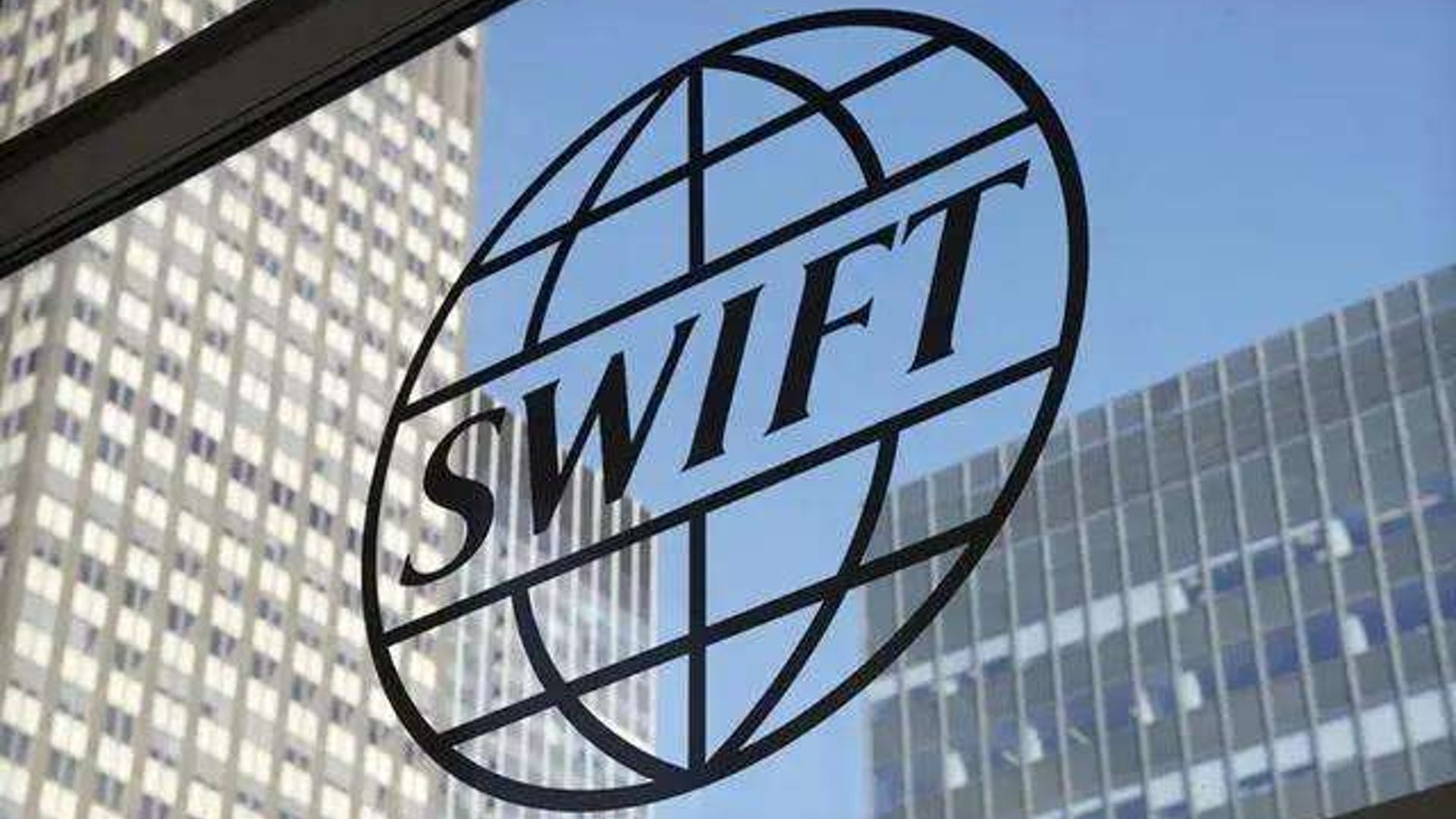 尋求不用SWIFT 俄中央行研建兩國專屬結算系統 尋求不用SWIFT 俄中央行研建兩國專屬結算系統