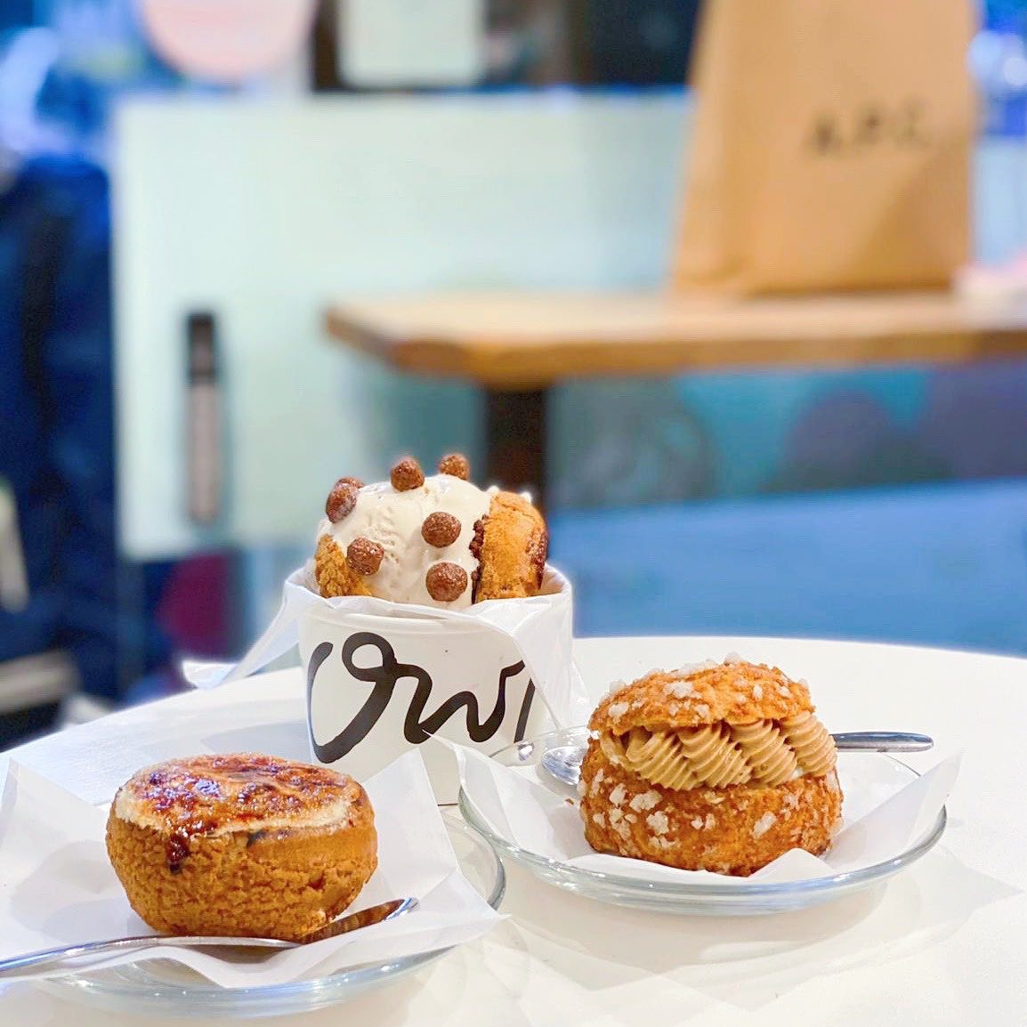 新蒲崗美食｜手工蛋糕店熱賣古法9層拿破崙！必試戚風蛋糕/蝴蝶酥