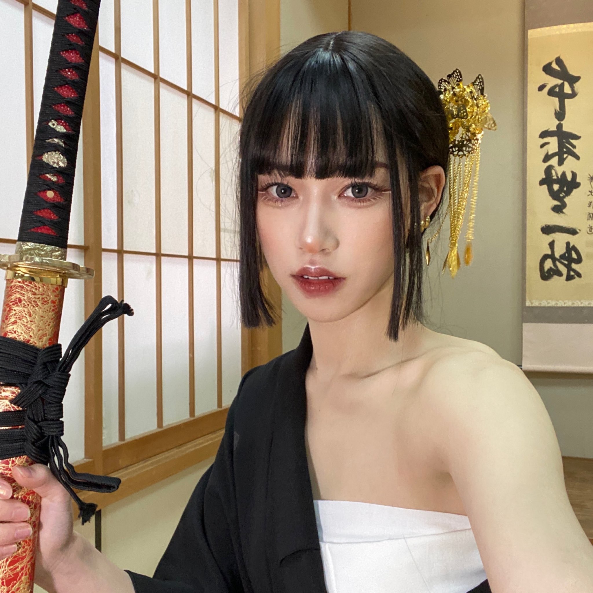 日本父女cosplay 極道家庭 Twitter爆紅真實身份曝光嚇窒網民