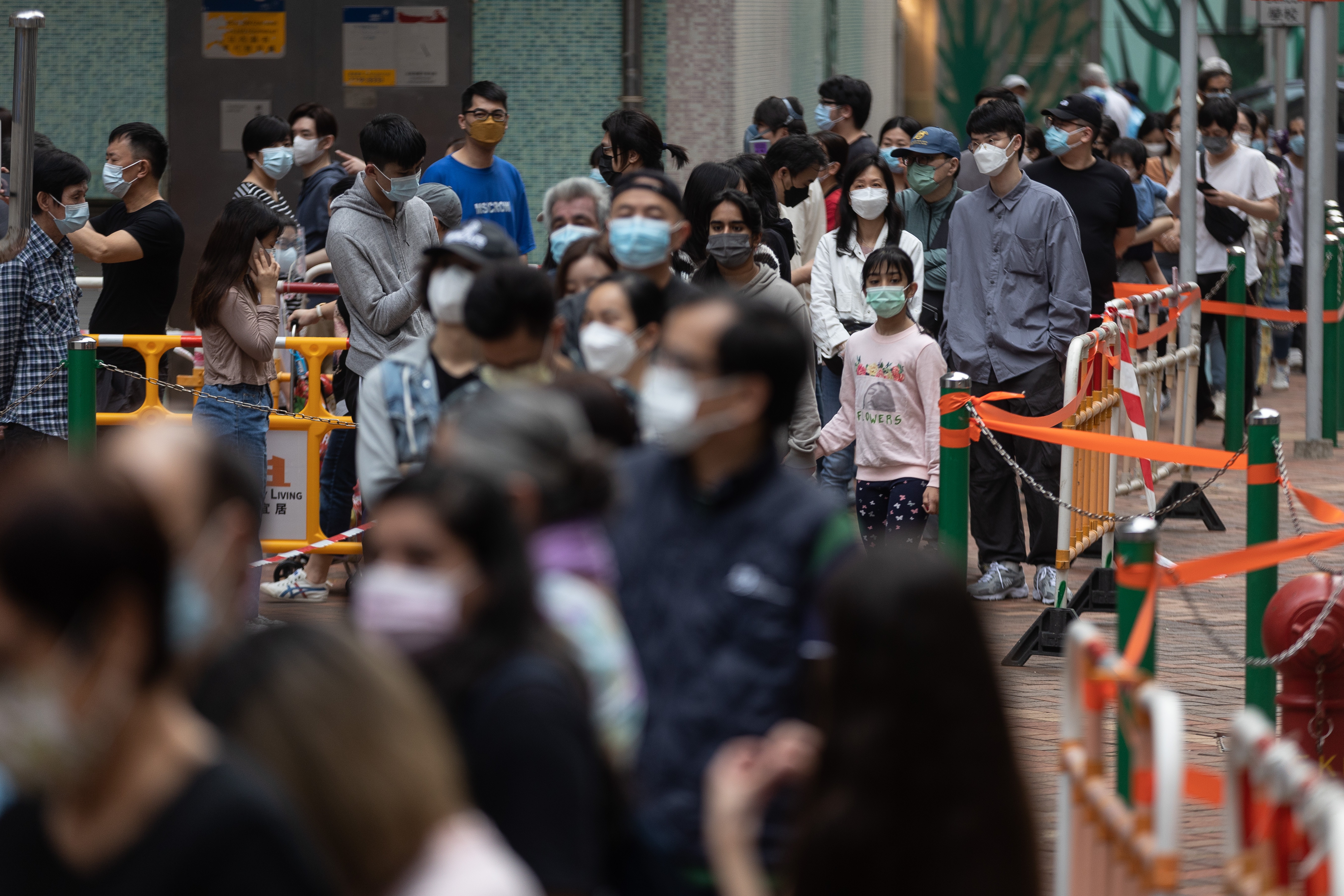 封區｜健明邨、寶田邨、蝴蝶邨及順天邨各有一廈污水陽性圍封強檢