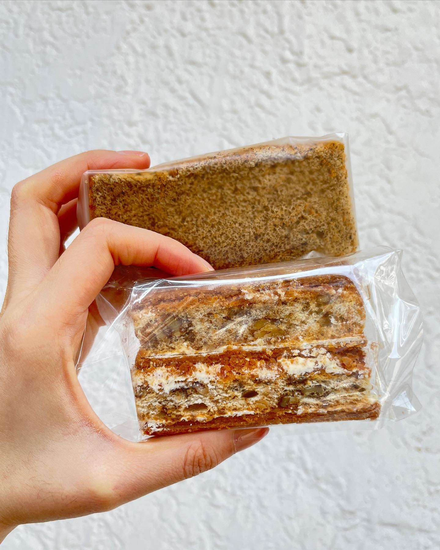 新蒲崗美食｜手工蛋糕店熱賣古法9層拿破崙！必試戚風蛋糕/蝴蝶酥