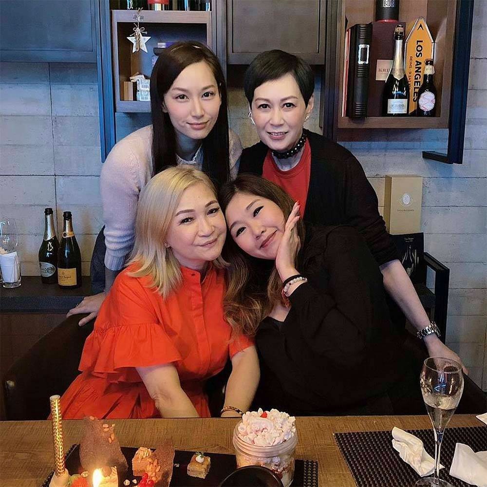 子珊曾在前年出席關禮傑太太梁安娜的生日會。(IG圖片) 子珊曾在前年出席關禮傑太太梁安娜的生日會。(IG圖片)