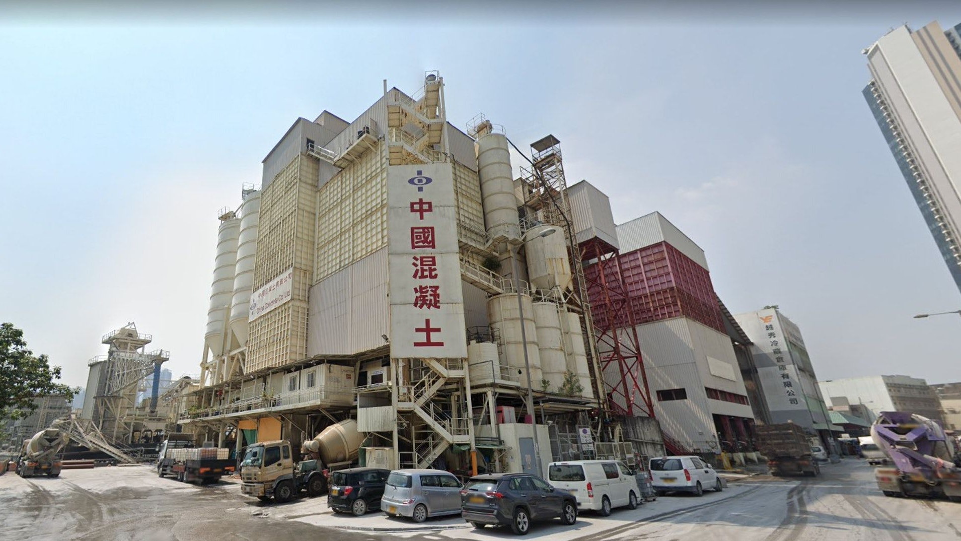 油塘混凝土廠涉嚴重塵埃排放 環保署指未證能有效控制 拒絕續牌 油塘混凝土廠涉嚴重塵埃排放 環保署指未證能有效控制 拒絕續牌