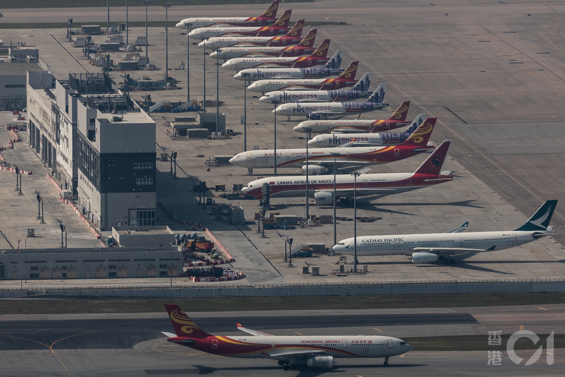 駐港機組人員周六起毋須酒店檢疫須定期檢測及首3日醫學監測 駐港機組人員周六起毋須酒店檢疫須定期檢測及首3日醫學監測