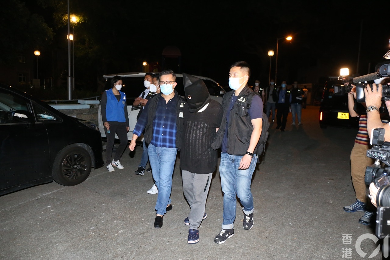 73歲疑犯在八鄉錦上路元崗村被捕。（張家豪攝）