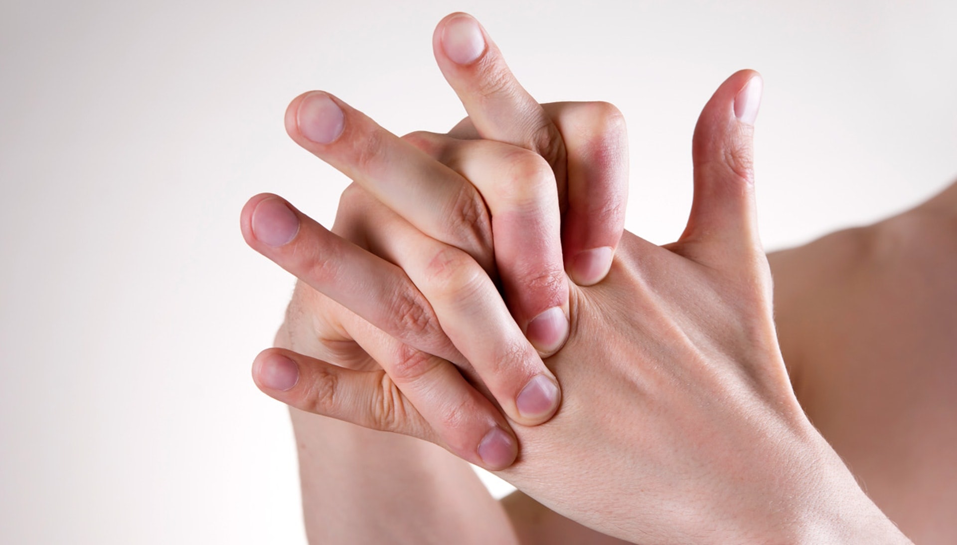 男友陰莖短如中指台女無feel靠演技配合被問1句嚇喊 很心虛