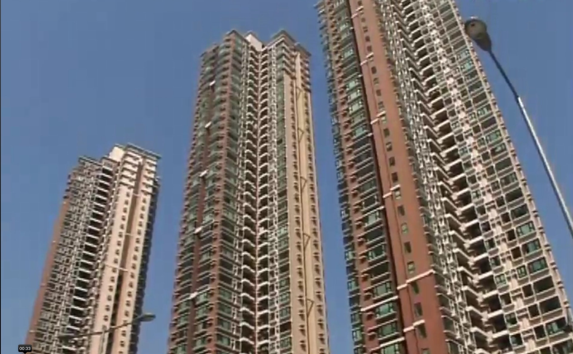 移民盤|御皇庭兩房減逾60萬沽4年料蝕使費離場 移民盤|御皇庭兩房減逾60萬沽4年料蝕使費離場