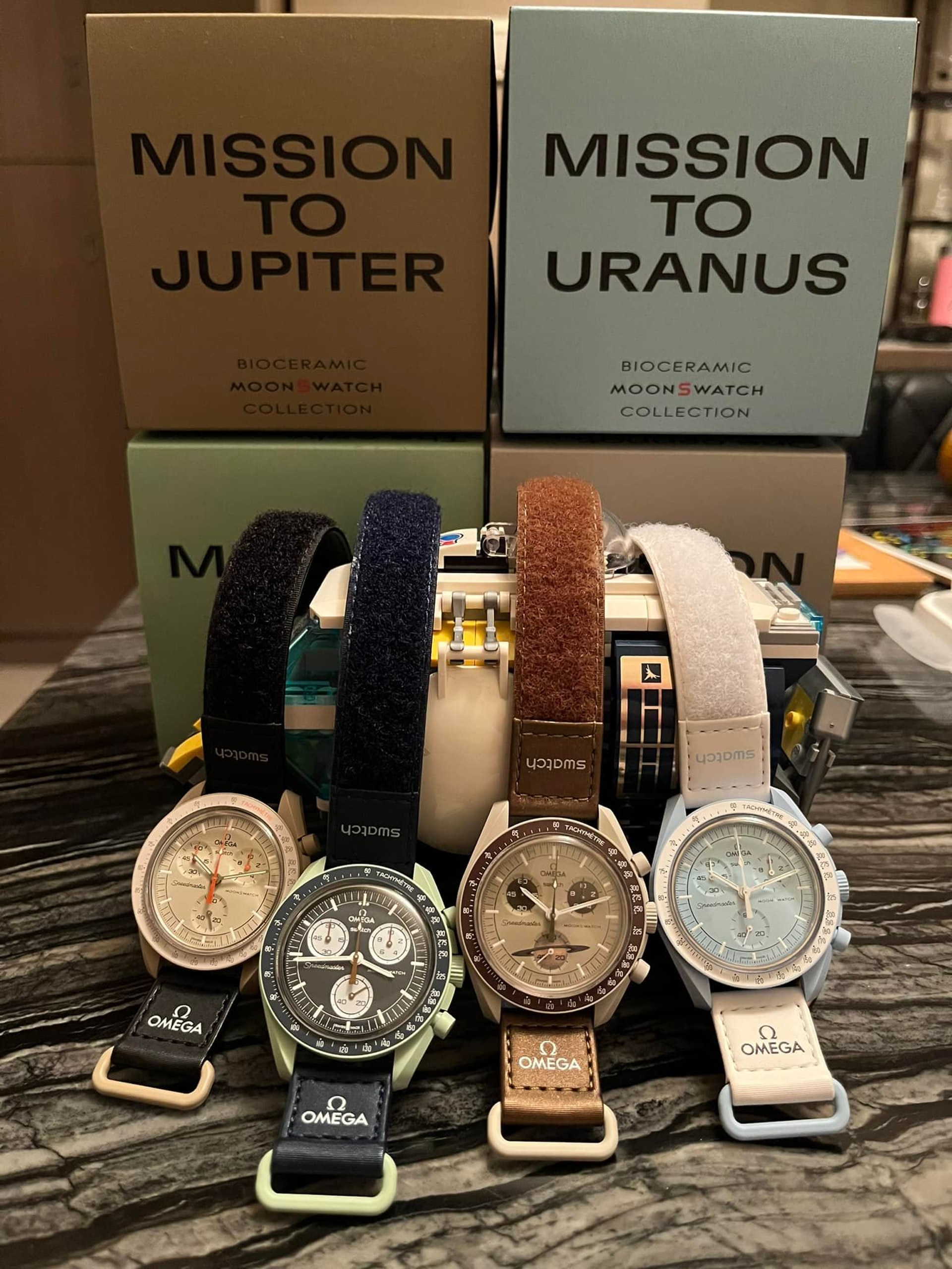 有錶友在愛錶咖社團分享自己買到的4只MoonSwatch。(Source:愛錶咖) 有錶友在愛錶咖社團分享自己買到的4只MoonSwatch。(Source:愛錶咖)