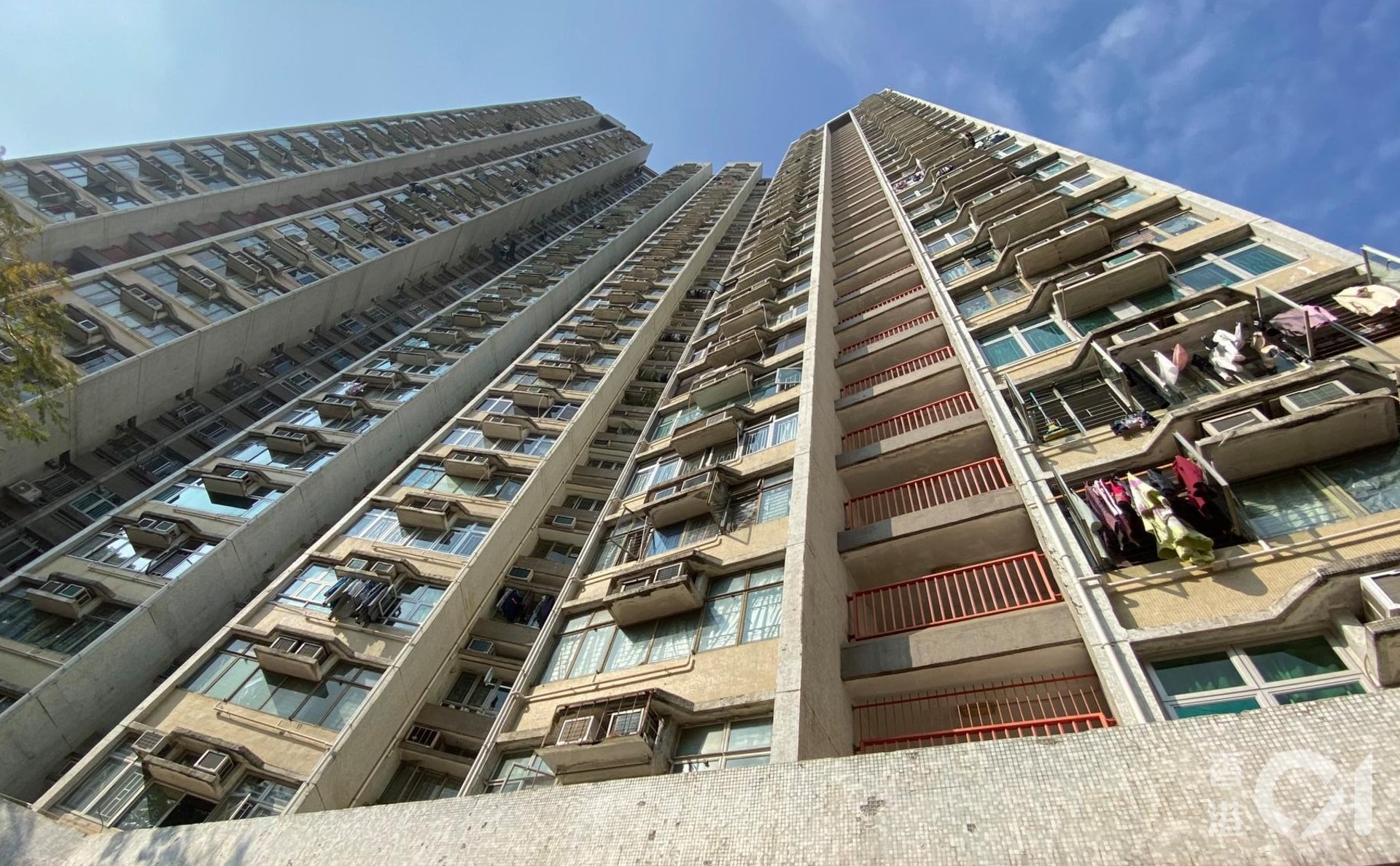 屯門龍門居 將軍澳安寧花園等10屋苑污水呈陽性政府派快測包 屯門龍門居 將軍澳安寧花園等10屋苑污水呈陽性政府派快測包