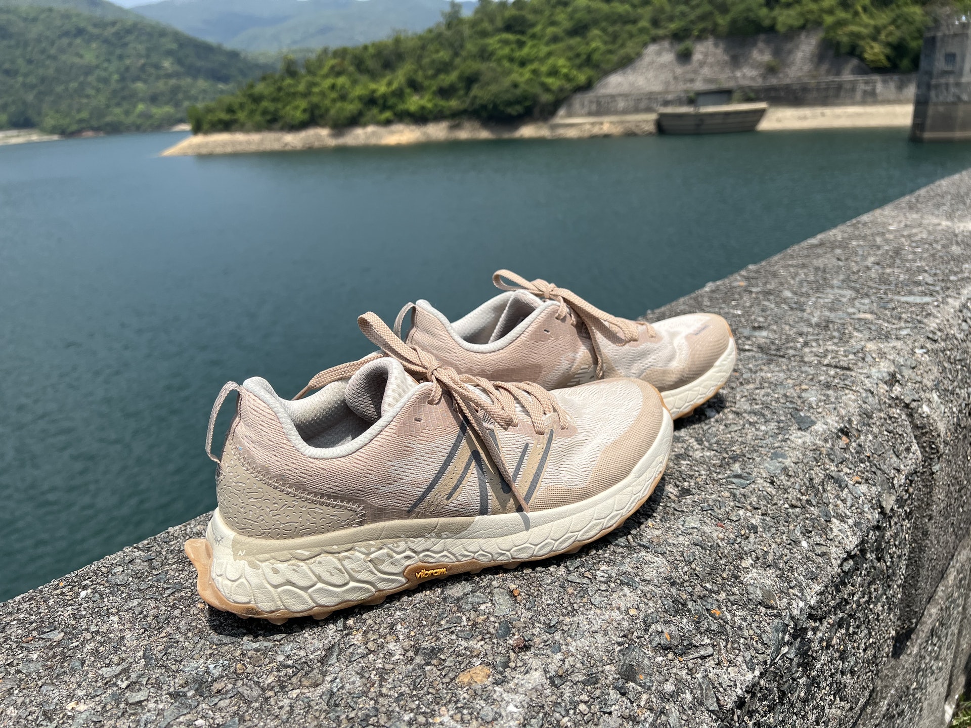 New balance vibram sales megagrip