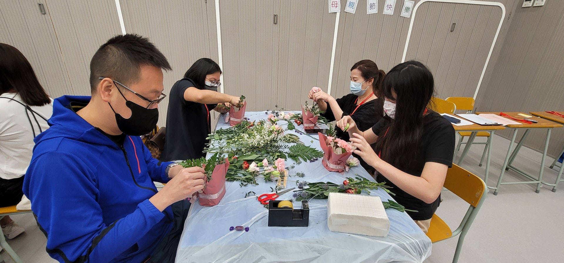 嶺南大學香港同學會小學 舉辦母親節活動 特別為家長製造驚喜
(嶺南大學香港同學會小學提供照片) 嶺南大學香港同學會小學 舉辦母親節活動 特別為家長製造驚喜
(嶺南大學香港同學會小學提供照片)