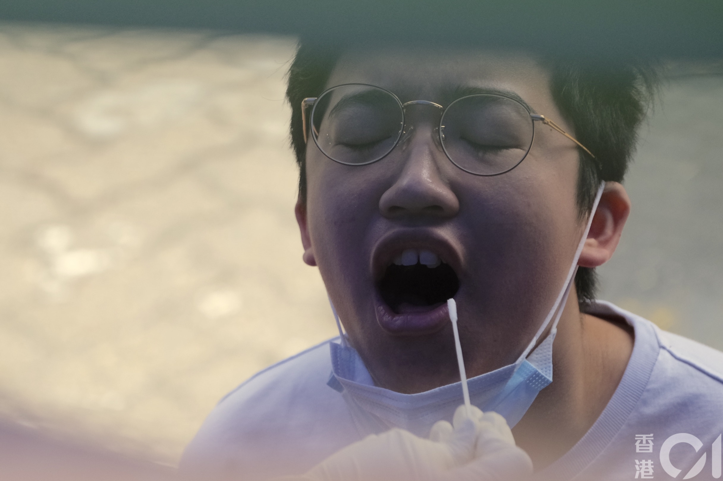 5月7日將軍澳厚德邨德安樓圍封強檢。(盧翊銘攝)