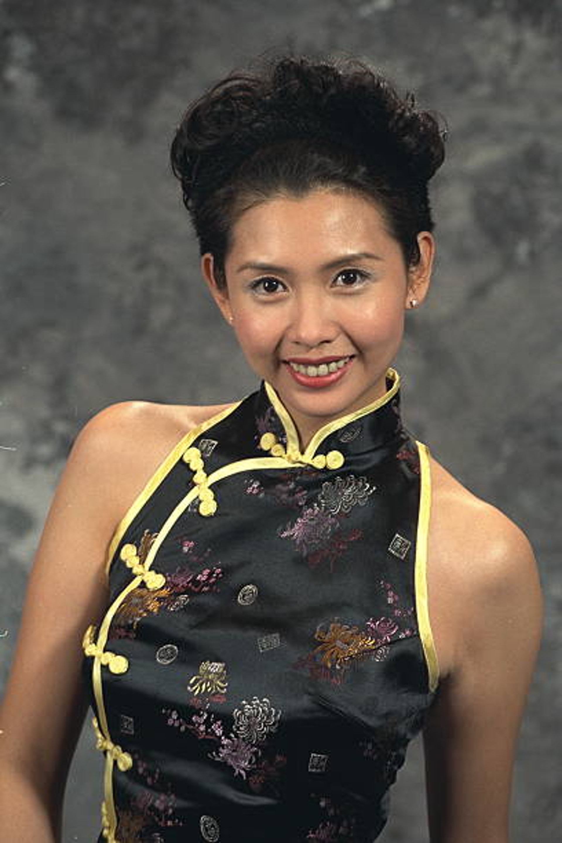 邱淑貞19歲時參選香港小姐，當年憑著出眾的外貌與氣質成了奪冠大熱。（gettyimages）