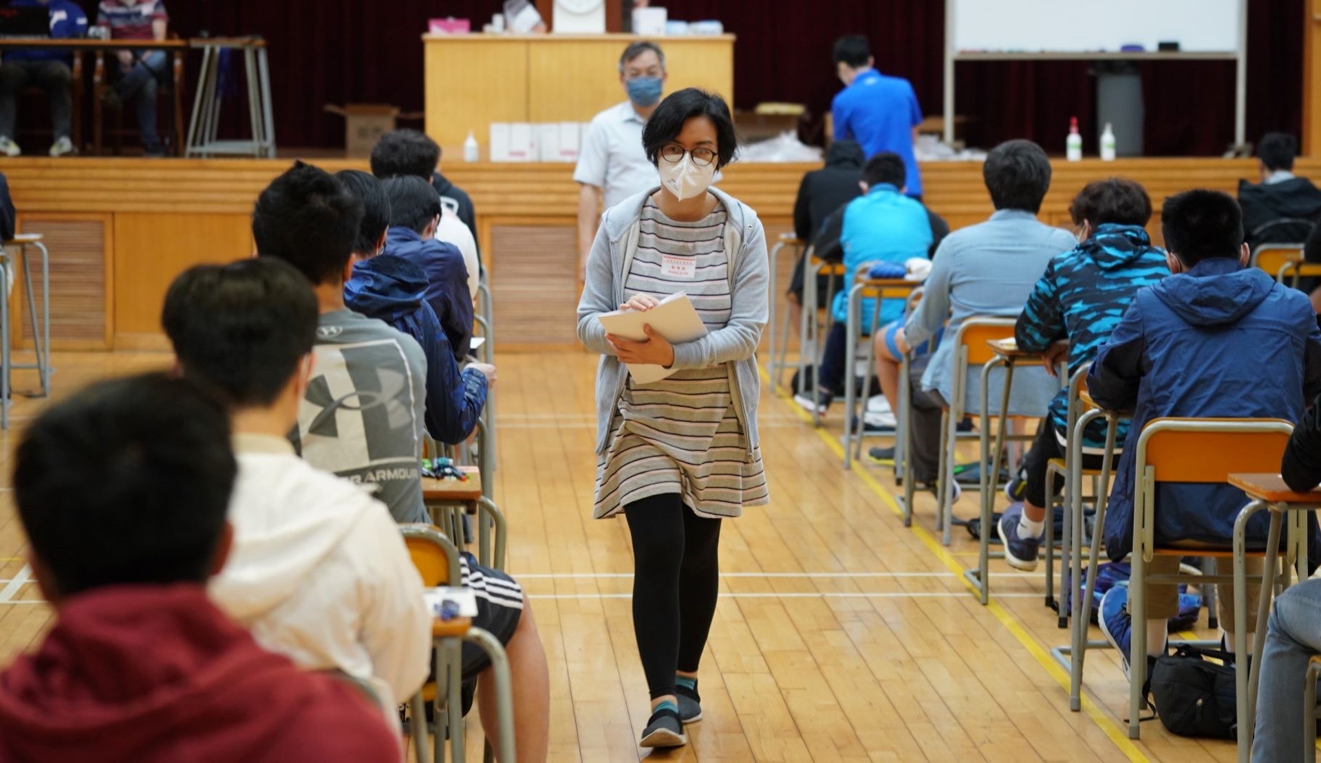 2022年DSE於5月14日完成所有甲類筆試,期間有44名考生在竹篙灣應考。(考評局網誌) 2022年DSE於5月14日完成所有甲類筆試,期間有44名考生在竹篙灣應考。(考評局網誌)