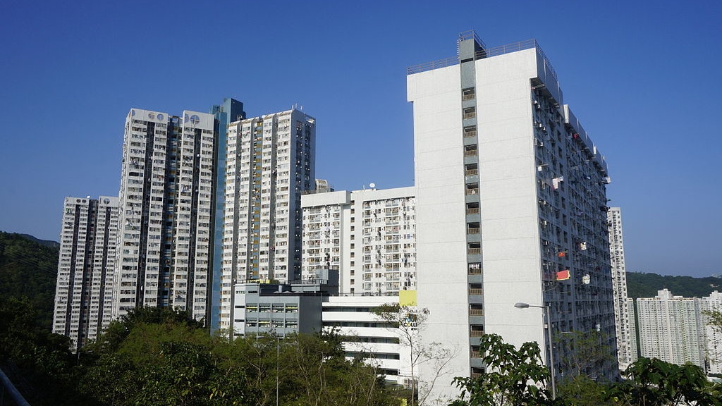 封區|將軍澳翠林邨秀林樓圍封強檢 目標周二早上8時完成行動 封區|將軍澳翠林邨秀林樓圍封強檢 目標周二早上8時完成行動