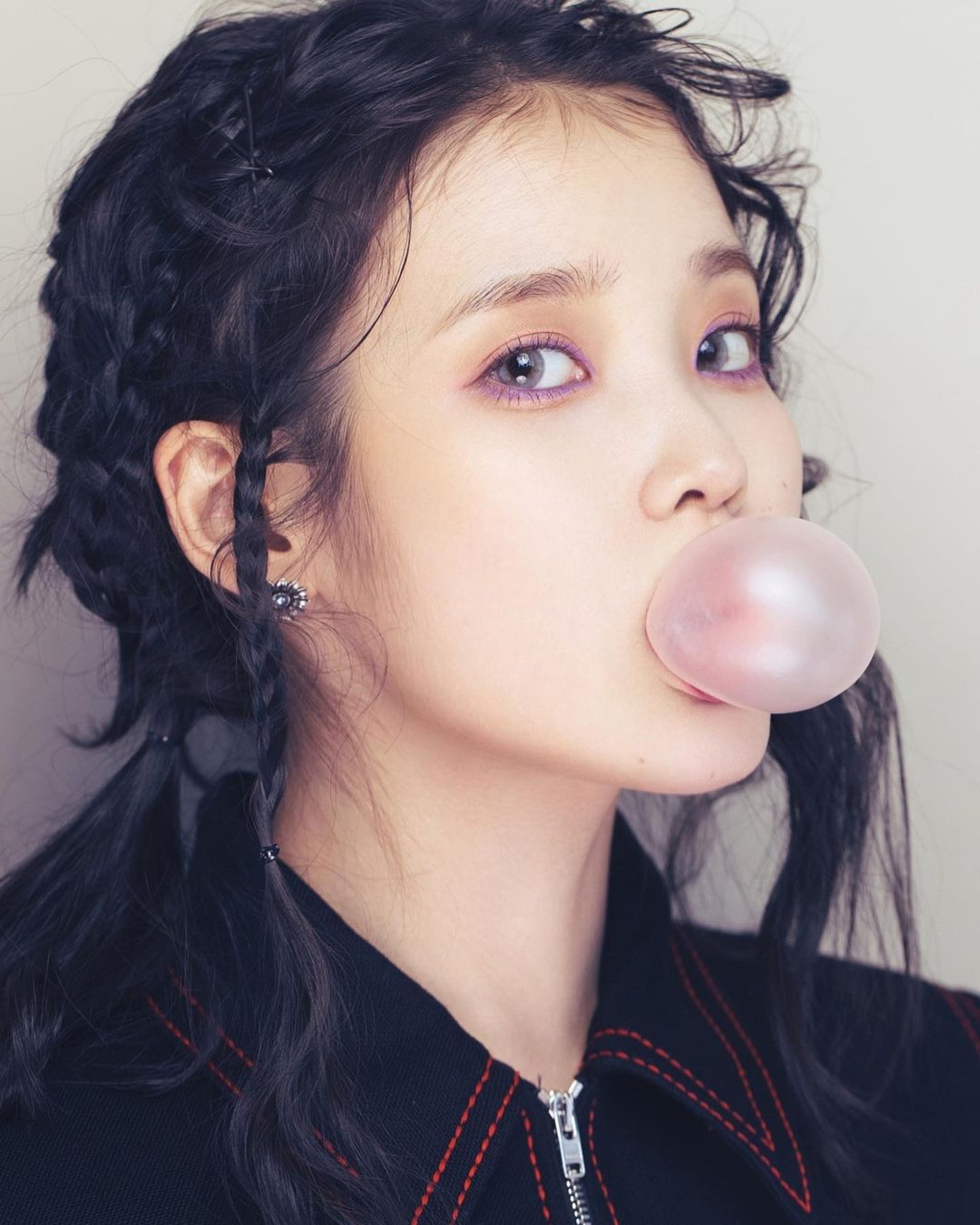 IU(IG@dlwlrma) IU(IG@dlwlrma)