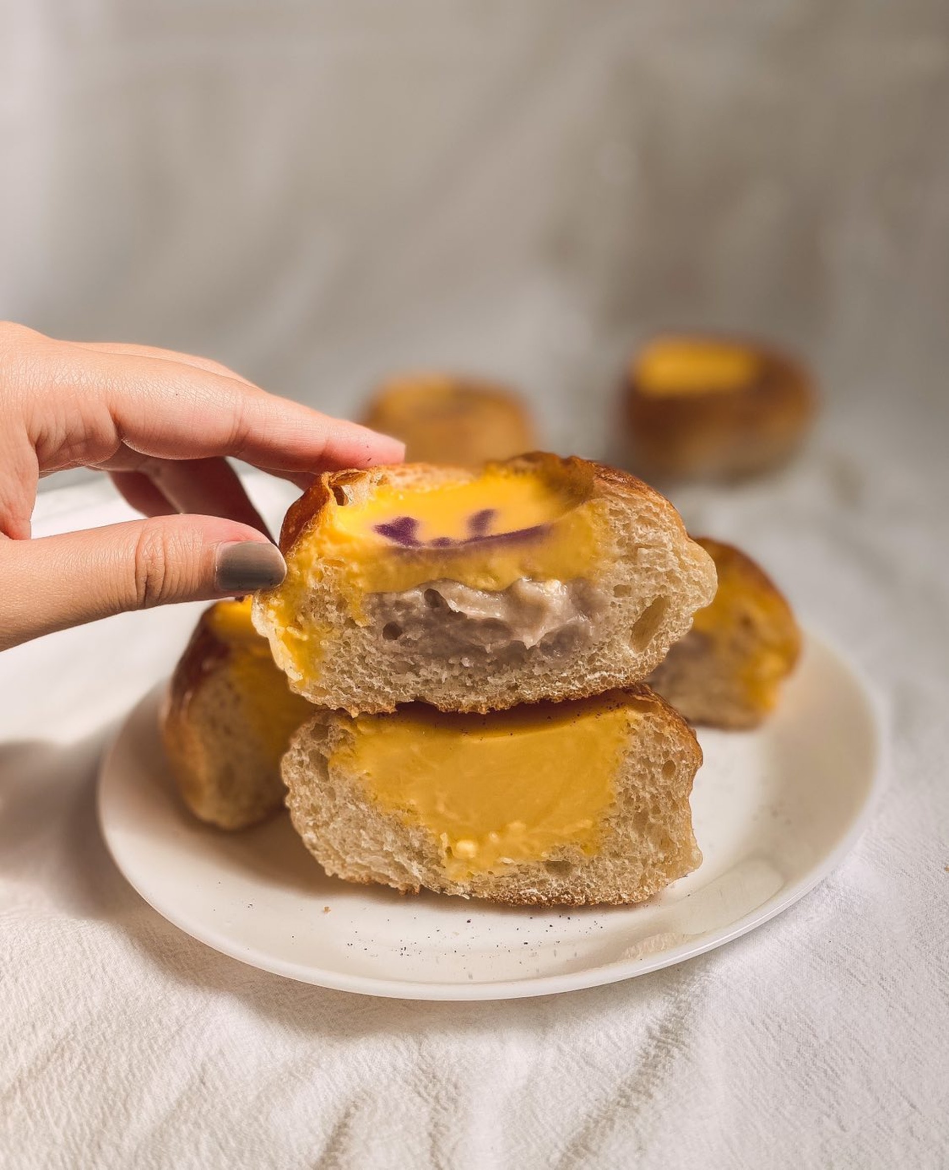 北角美食 新開麵包店熱賣法式布丁包 原味 爆餡芋泥附出爐時間 北角美食 新開麵包店熱賣法式布丁包 原味 爆餡芋泥附出爐時間