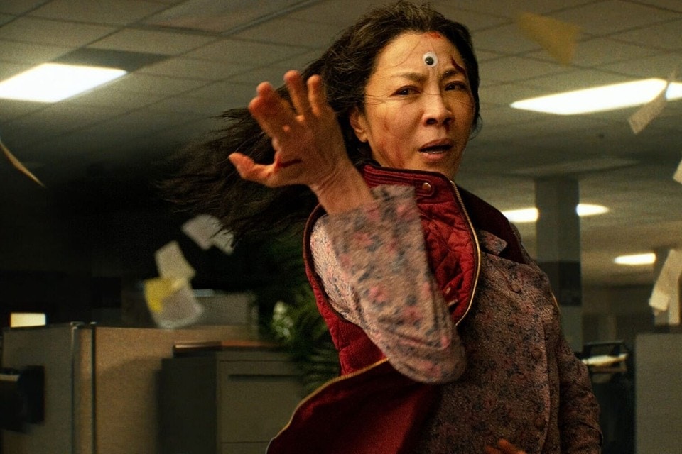 《奇異女俠玩救宇宙》彩蛋逐個數　楊紫瓊角色與《臥虎藏龍》有關