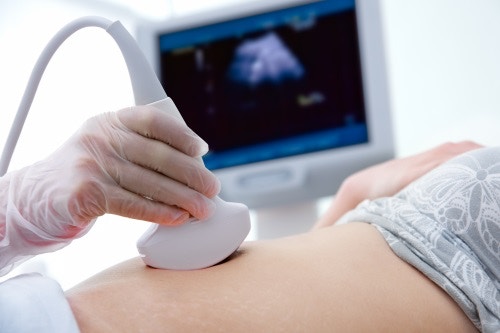 上腹超聲波檢查可以檢驗肝臟、膽囊、腎臟、脾臟等器官及其腺管等腹部器官（圖片：Shutterstock）