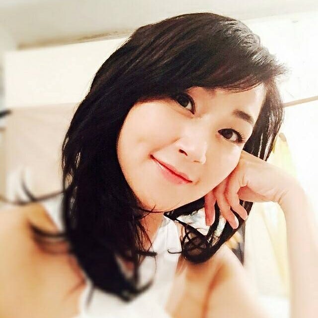 【萬綺雯｜50+美魔女凍齡保養】（萬綺雯@IG）