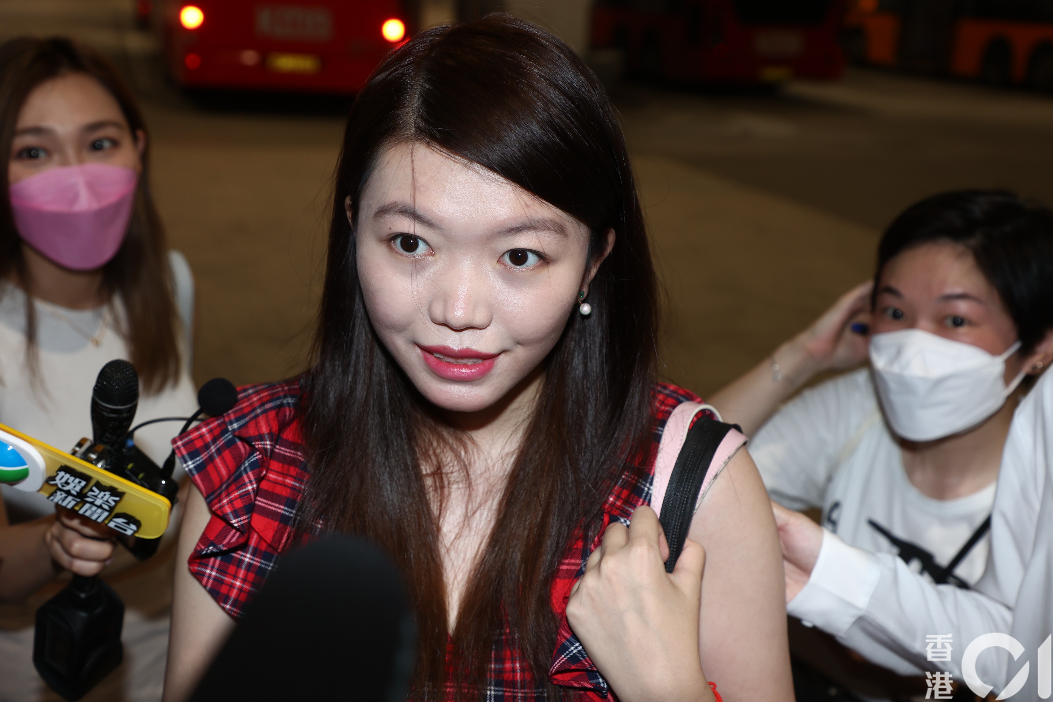 第一輪面試一定係香港小姐選舉入面最繽紛嗰日。（資料圖片）