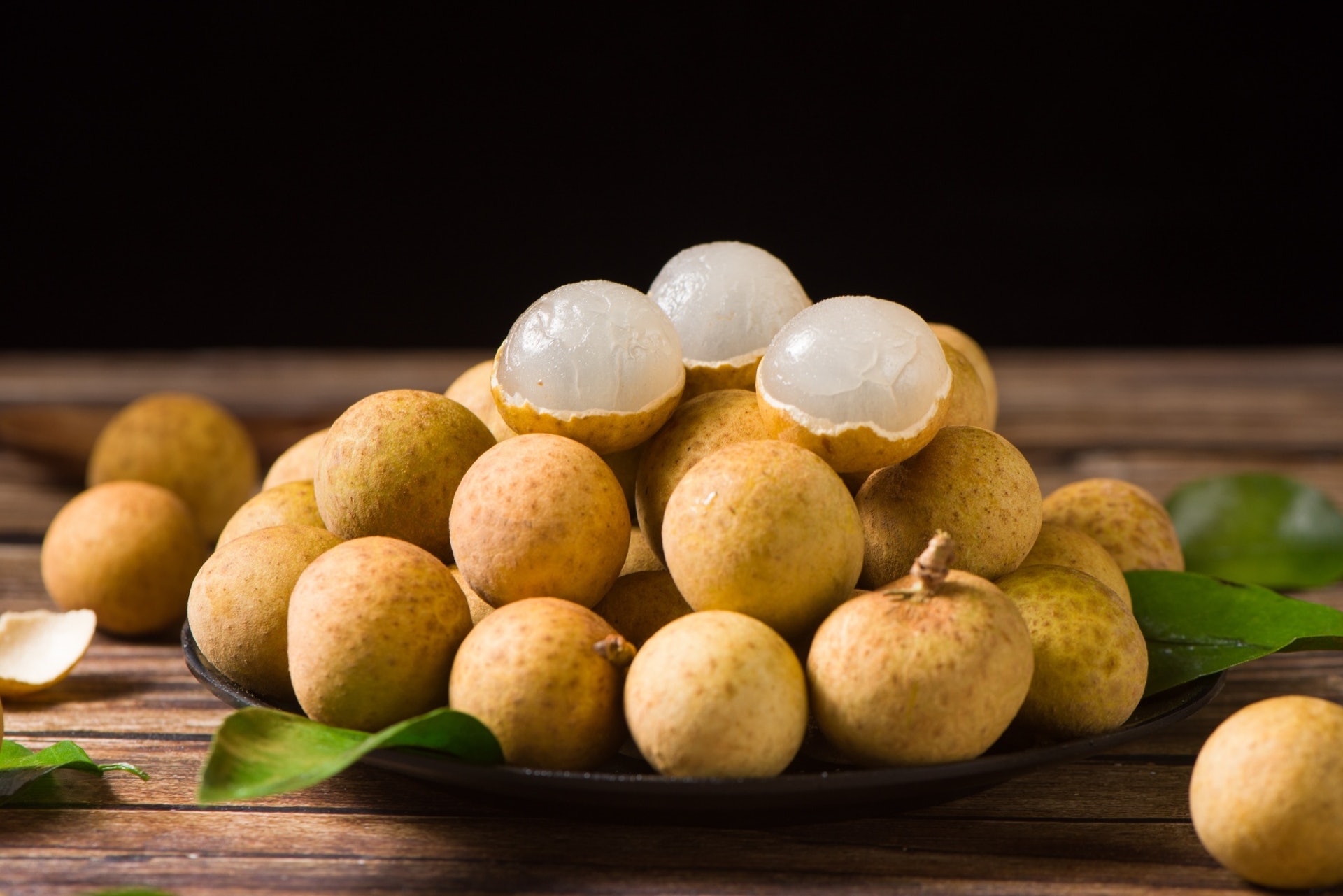 龍眼當造季將至,應如何食用才健康?(Shutterstock) 龍眼當造季將至,應如何食用才健康?(Shutterstock)