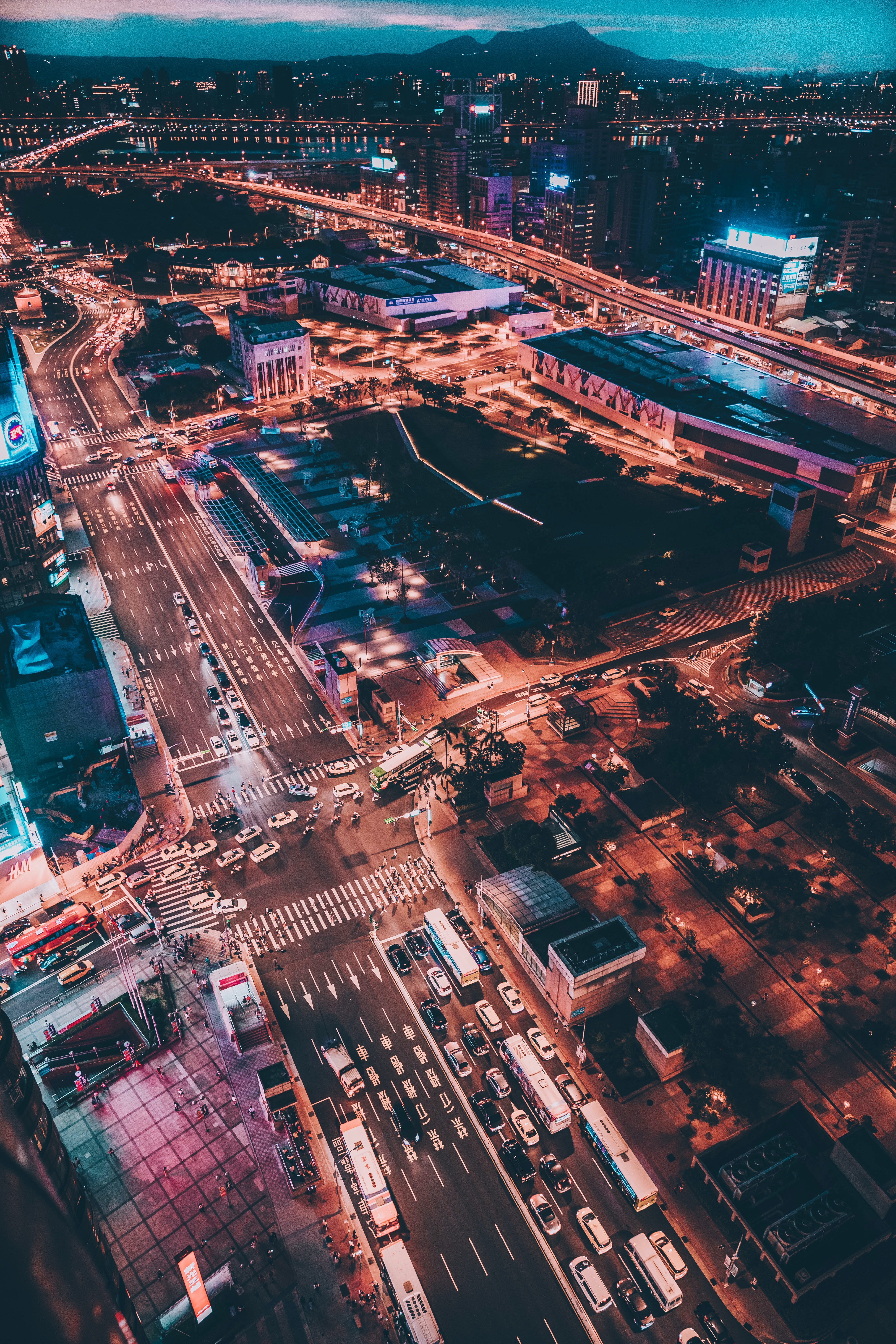 台灣最美風景是人 暗指真正街景很醜 當地人熱議 像貧民窟