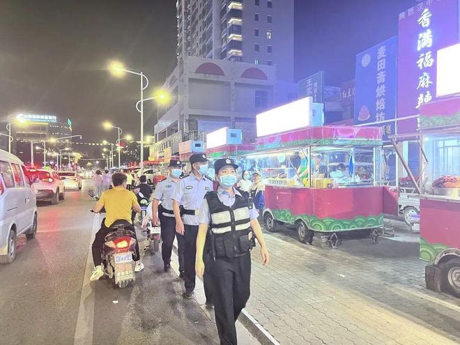 唐山打人案震惊全国，多地警方开展夜巡，民警喊话：不打架，尤其不能打女人（视频/组图） - 3