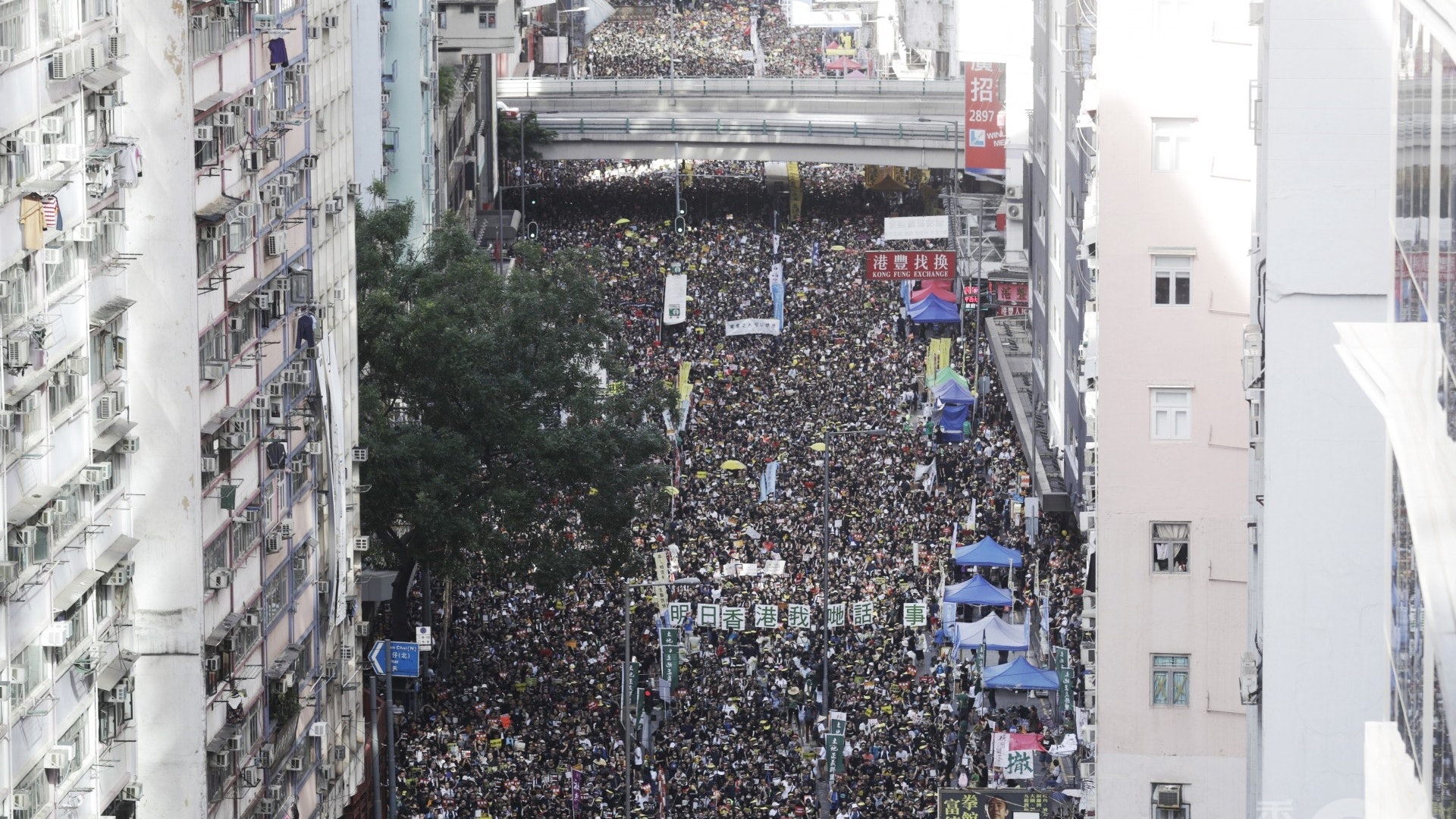 回歸25周年︱政局劇變示威「清零」 民主派無計劃辦活動 回歸25周年︱政局劇變示威「清零」 民主派無計劃辦活動