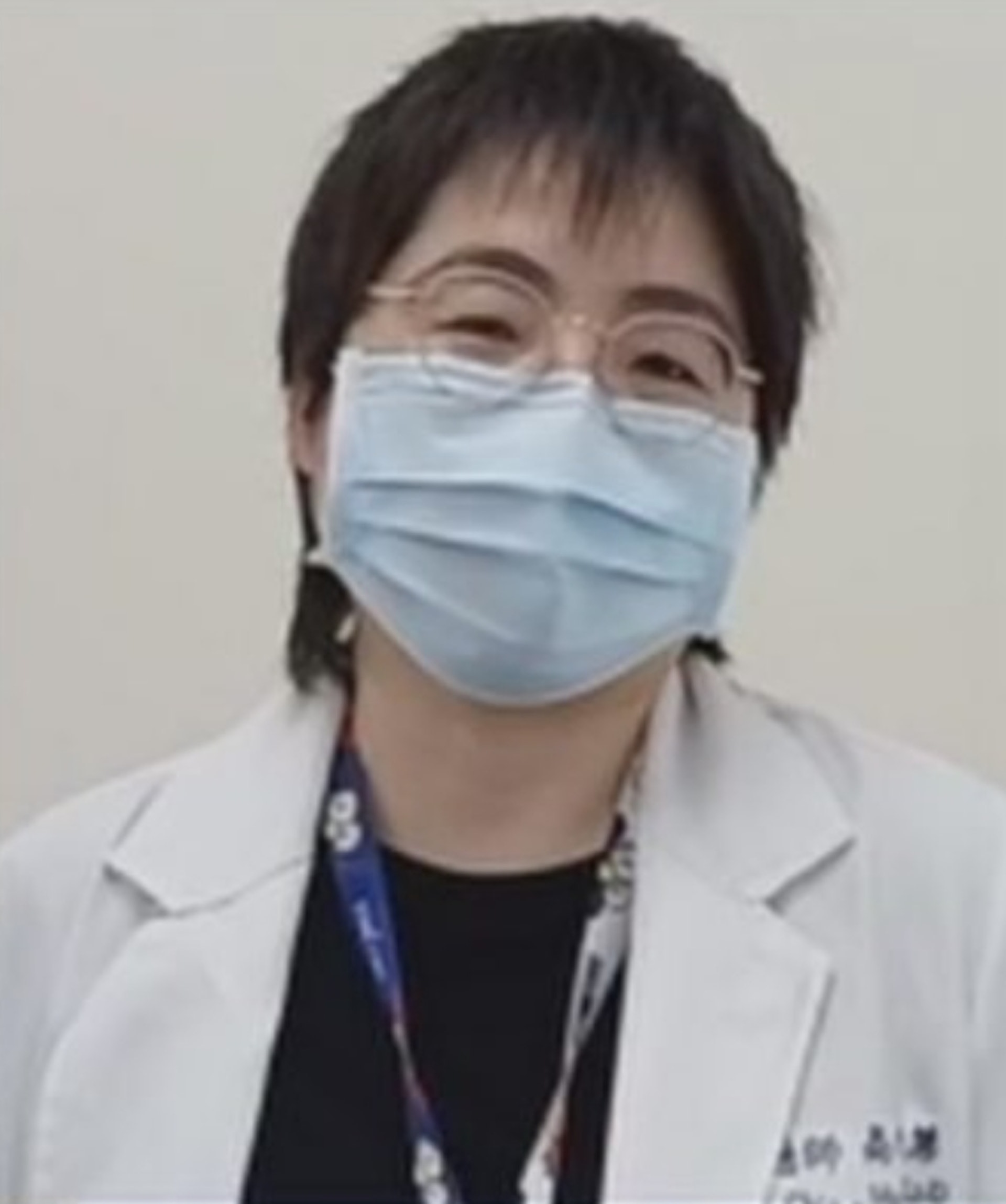 梧棲童綜合醫院小兒感染科醫師高佳慧公開了這宗特別長新冠案例(中天新聞影片截圖) 梧棲童綜合醫院小兒感染科醫師高佳慧公開了這宗特別長新冠案例(中天新聞影片截圖)