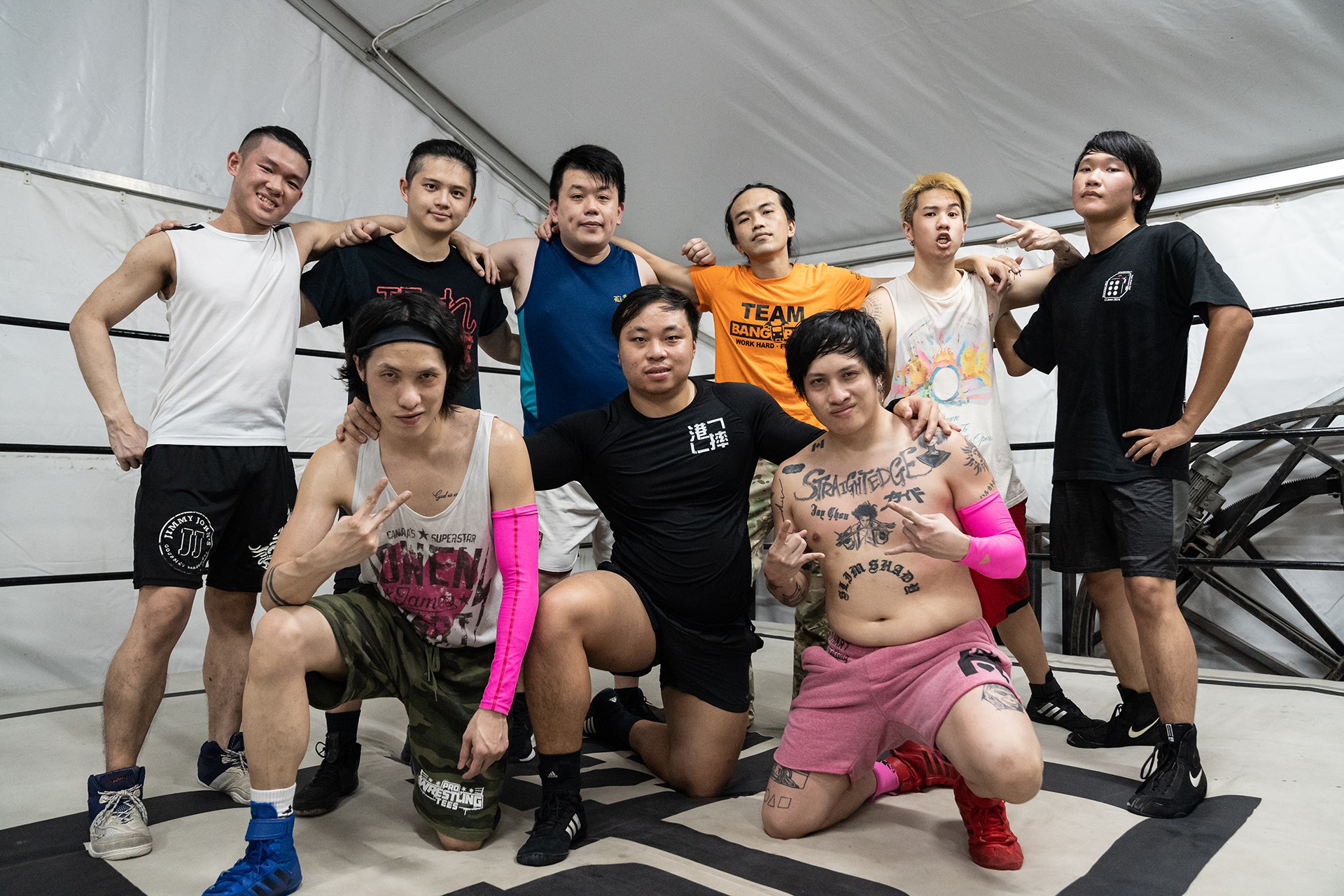 港摔成員合照。 港摔成員合照。