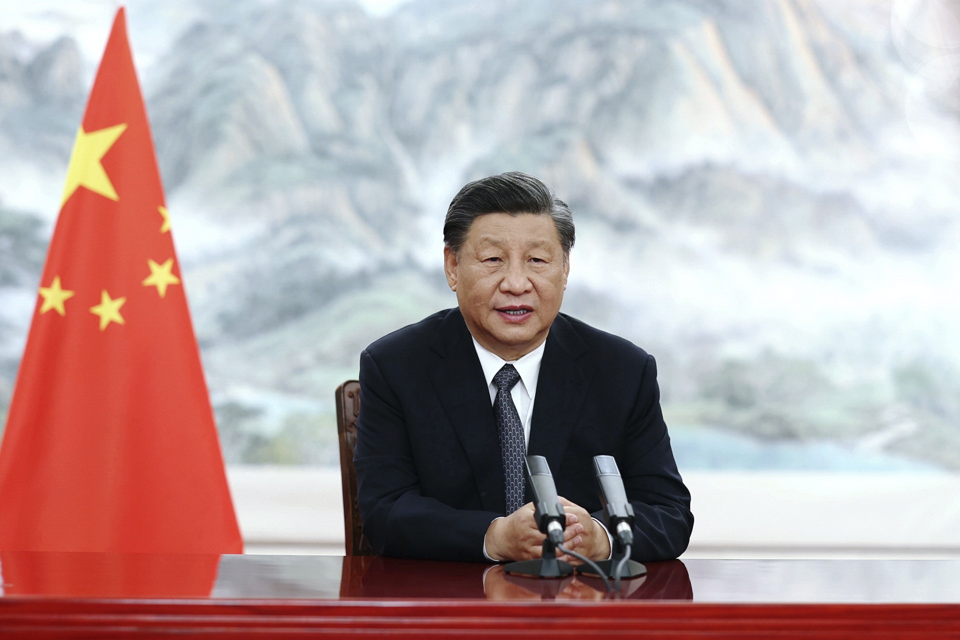 图为6月22日，习近平在开金砖峰会开幕仪式上发言。 （AP）