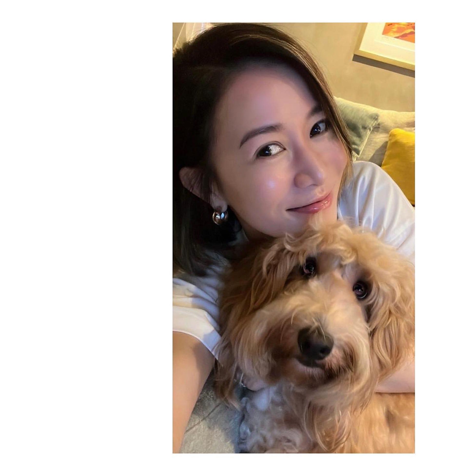 阿佘事業有成。（instagram@charmaine_sheh）