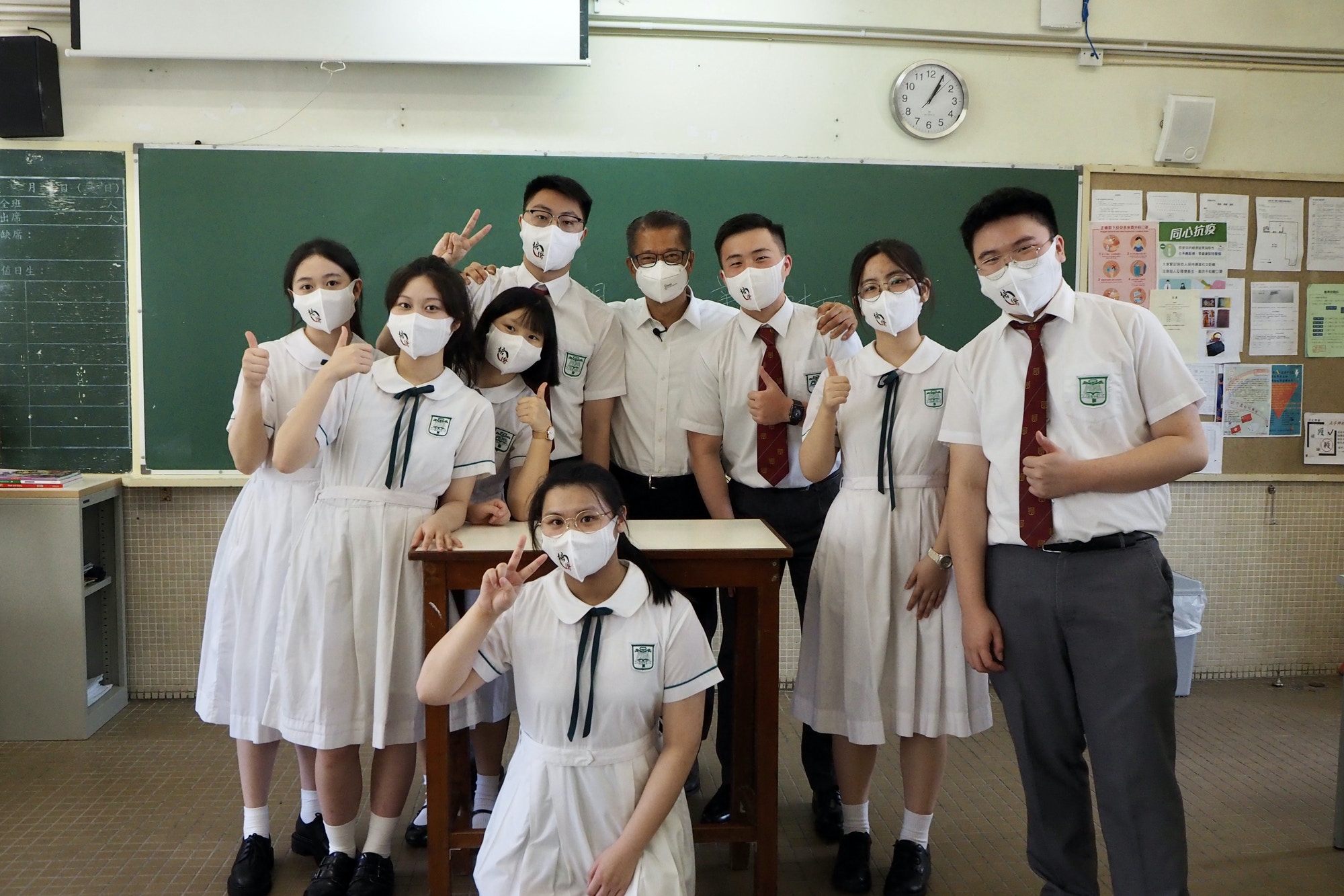 政壇諸事町｜陳茂波開新FB專頁　回顧5年工作　學生竟讚有耐力？