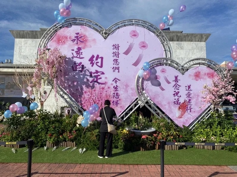 台男放火燒死8家人　家屬治喪哭斷腸：希望壞人得到懲罰