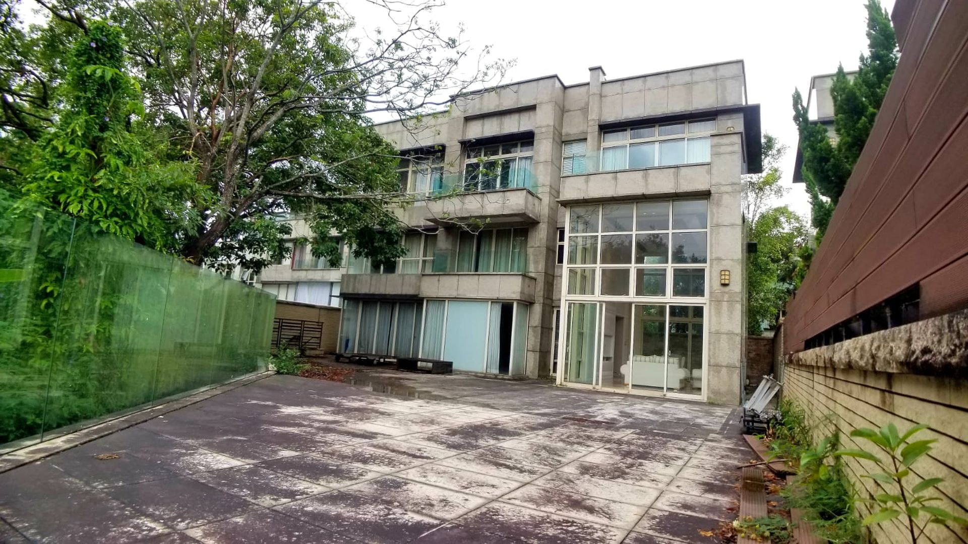 確診大廈|增1105幢 黎明天王豪宅St. Andrew's Place屋苑有患者 確診大廈|增1105幢 黎明天王豪宅St. Andrew's Place屋苑有患者