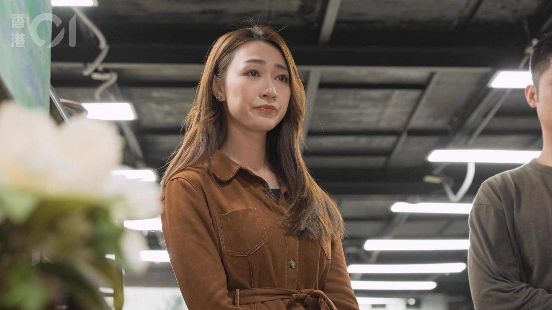 黃嘉雯疑似失手打爛「古董」要賠8.8萬元,嚇得不知所措的她更即場爆喊。