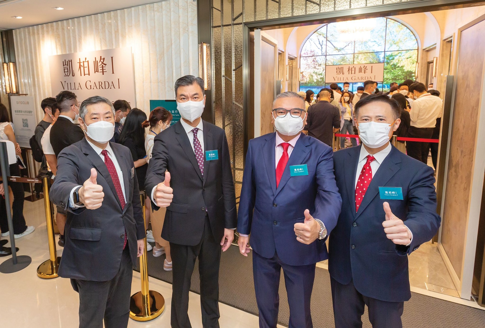 左起:信置楊文、招商局置地黃競源、嘉華温偉明、信置田兆源。(發展商提供) 左起:信置楊文、招商局置地黃競源、嘉華温偉明、信置田兆源。(發展商提供)