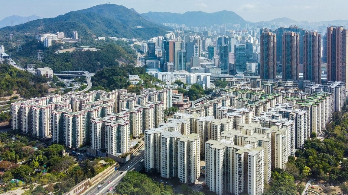 移民賣樓|美孚新邨三房放盤8個月 累劈245萬易手 低市價5% 移民賣樓|美孚新邨三房放盤8個月 累劈245萬易手 低市價5%